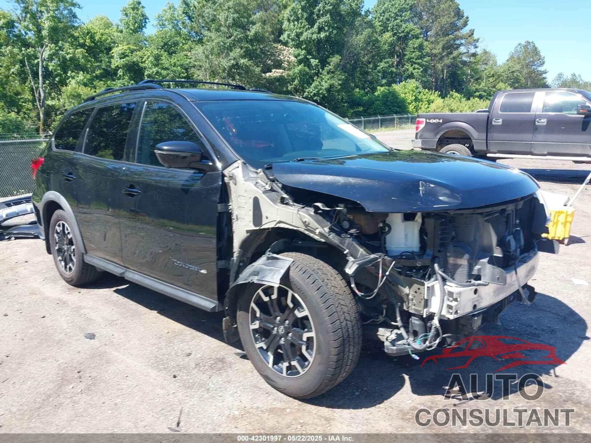 NISSAN PATHFINDER 2019 - 5N1DR2MM2KC642006