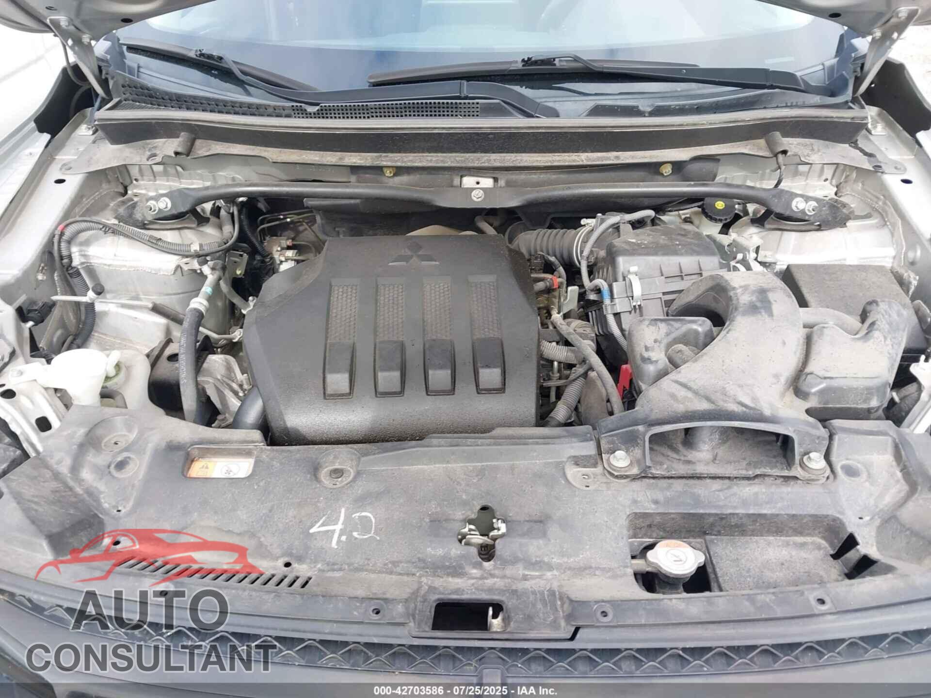 MITSUBISHI ECLIPSE CROSS 2018 - JA4AT4AA2JZ044096
