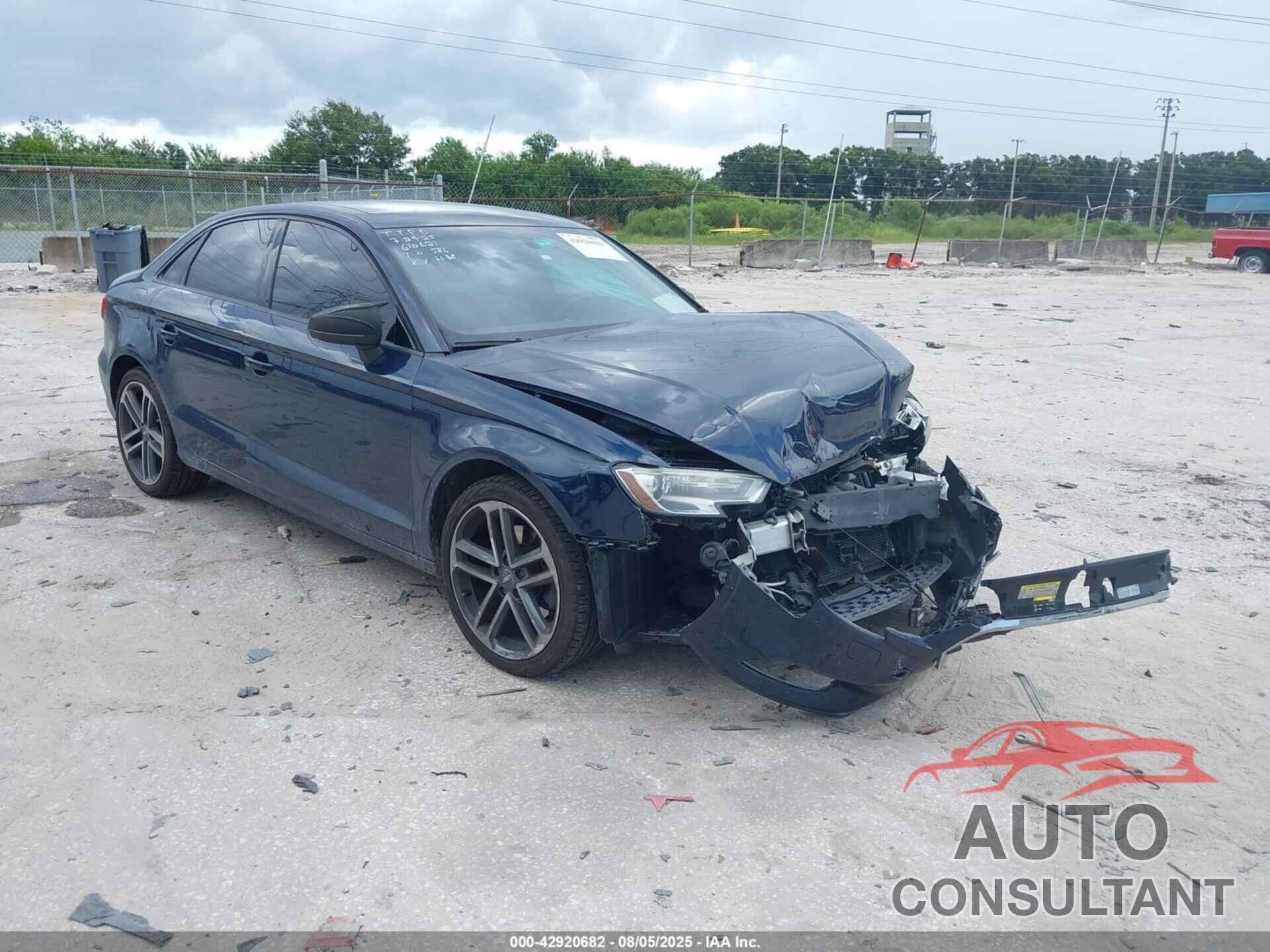 AUDI A3 2017 - WAUB8GFF9H1058102