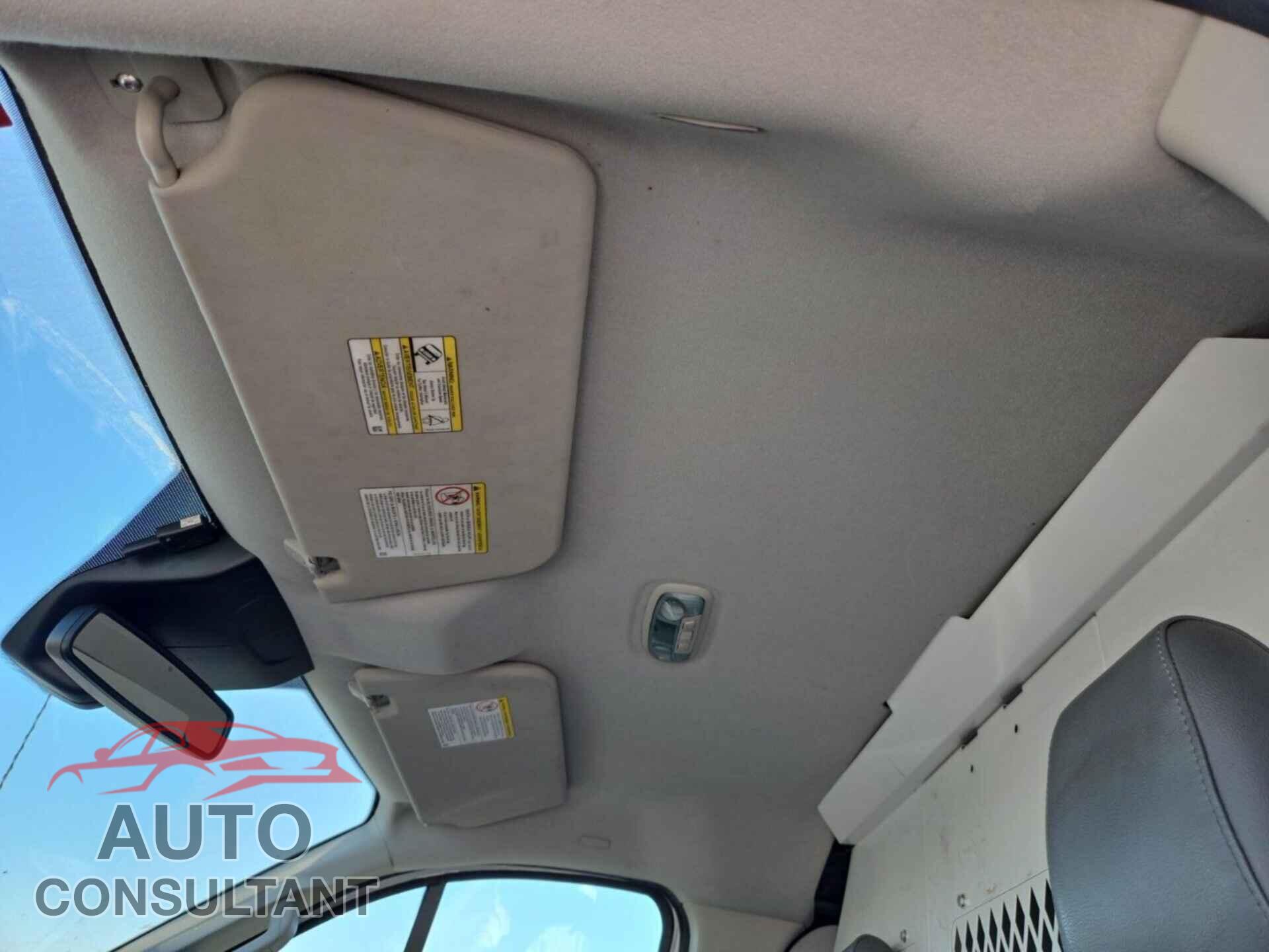 FORD TRANSIT-150 2016 - 1FTYE1YM0GKB18601