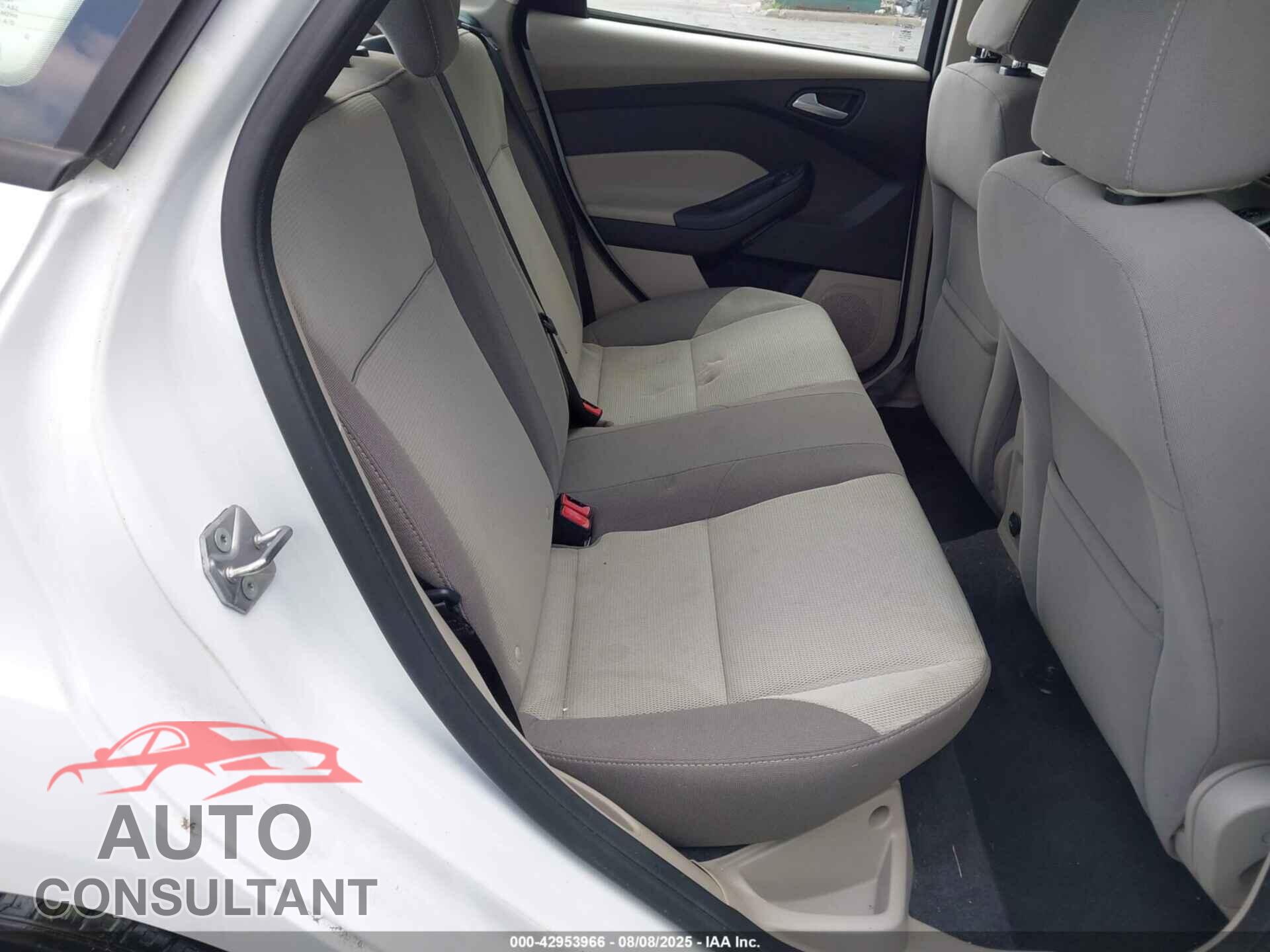 FORD FOCUS 2013 - 1FADP3F23DL118741