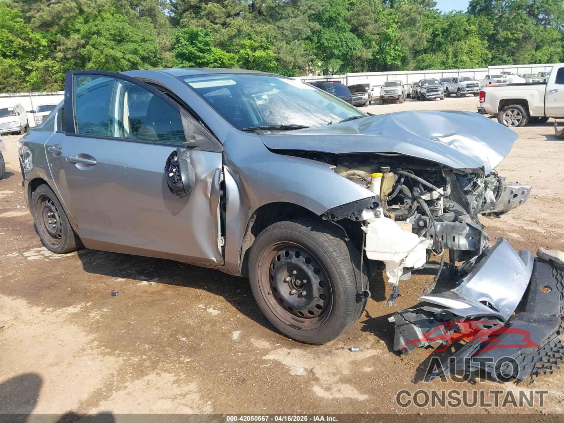 MAZDA MAZDA3 2013 - JM1BL1TF6D1730226