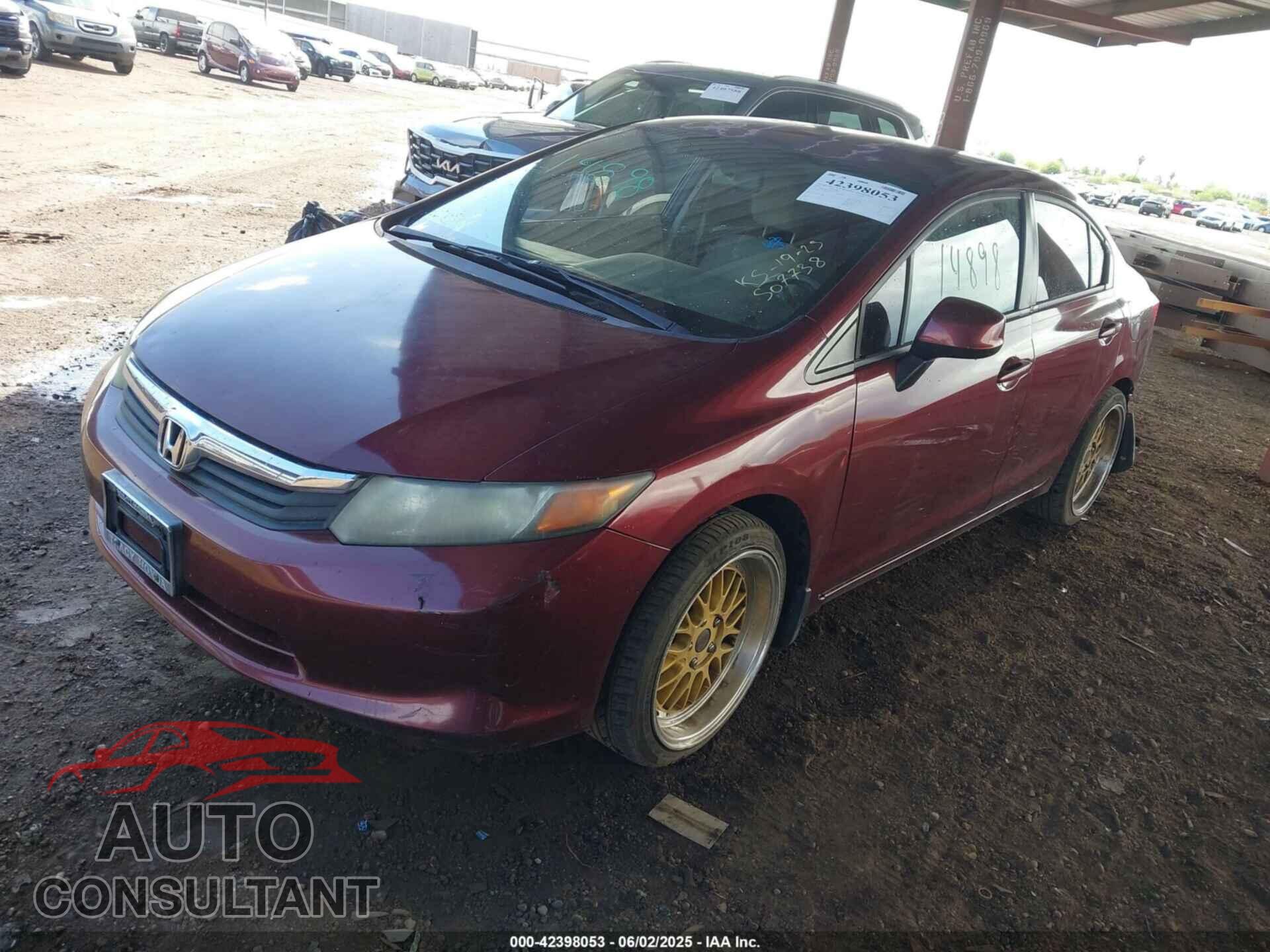HONDA CIVIC 2012 - 2HGFB2F55CH507738