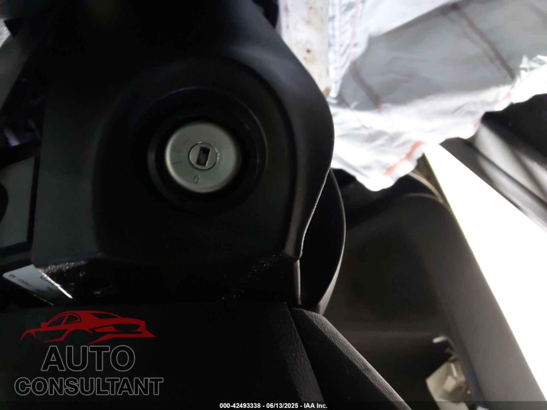 FORD FOCUS 2014 - 1FADP3F2XEL228462