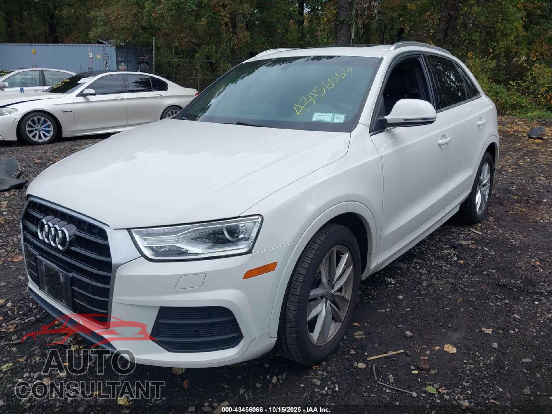 AUDI Q3 2017 - WA1JCCFS2HR007779