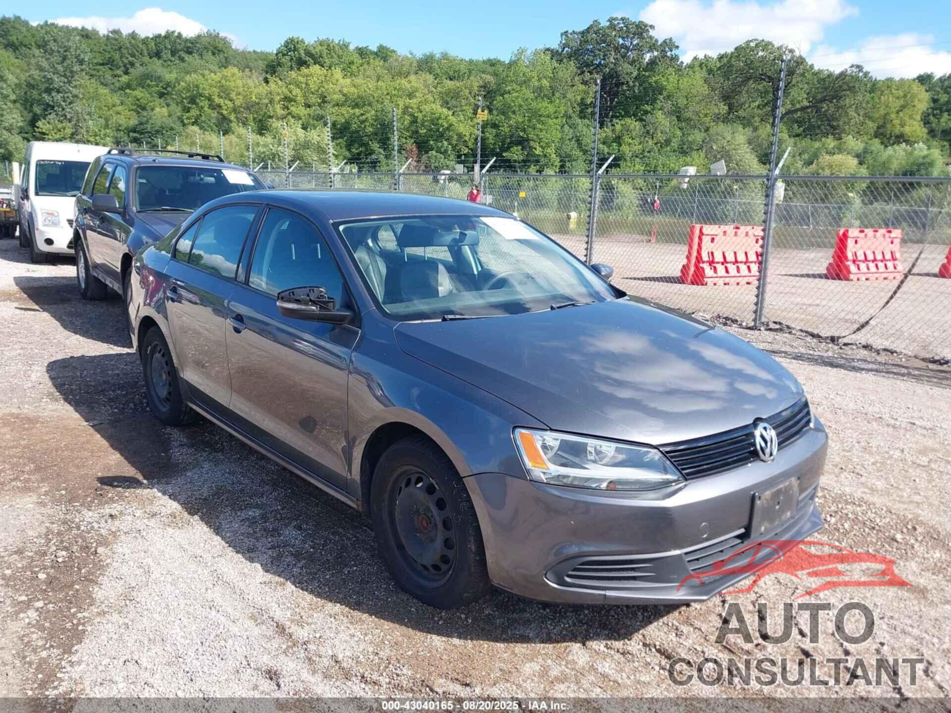 VOLKSWAGEN JETTA 2012 - 3VWBX7AJ8CM343433