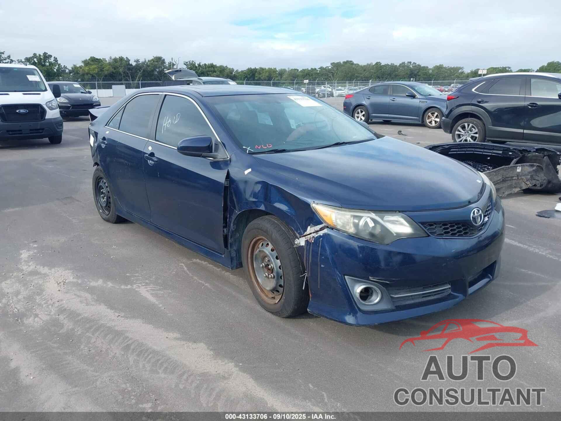 TOYOTA CAMRY 2014 - 4T1BF1FK7EU745488