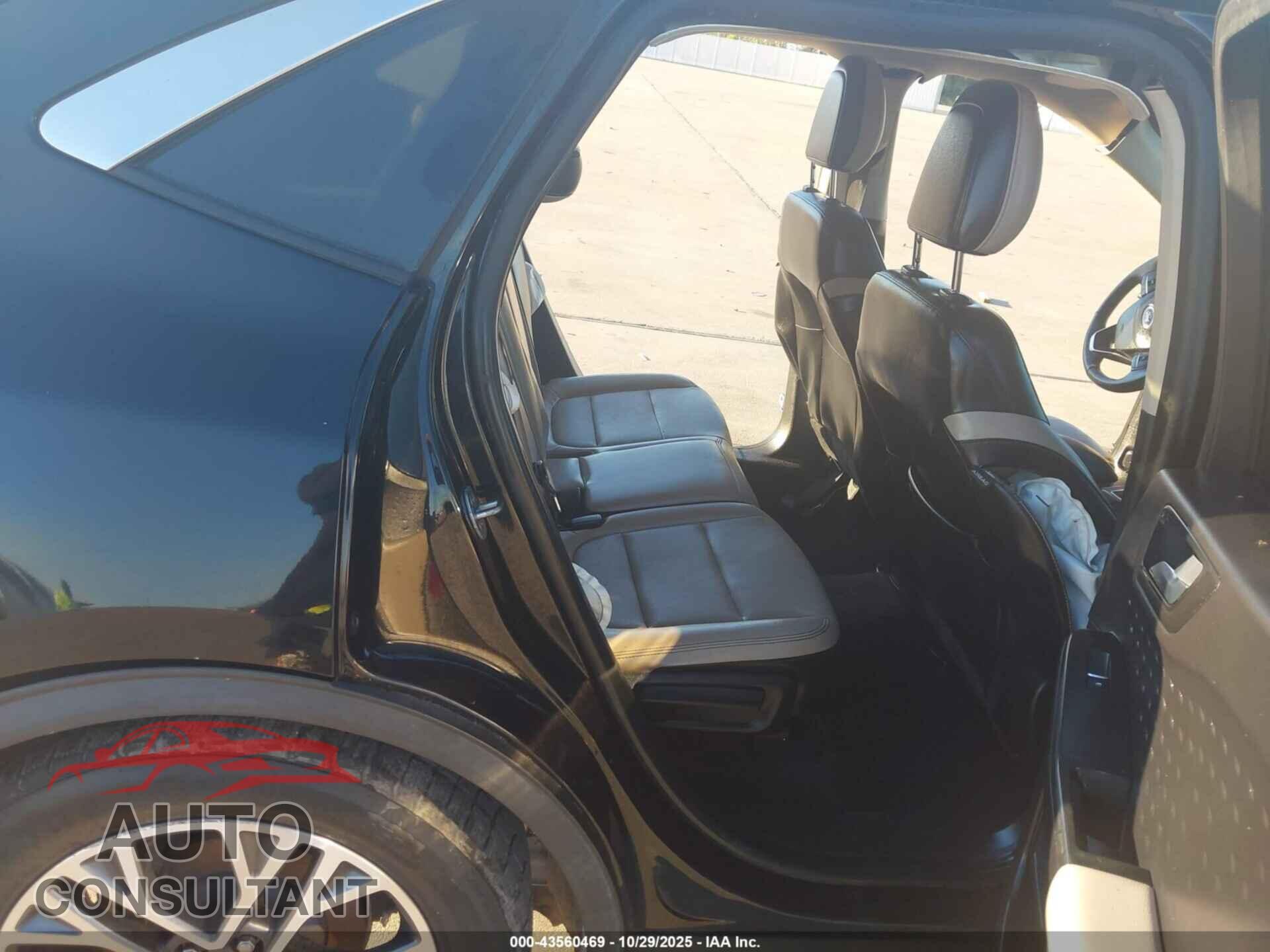 FORD ESCAPE 2020 - 1FMCU0H63LUA31407