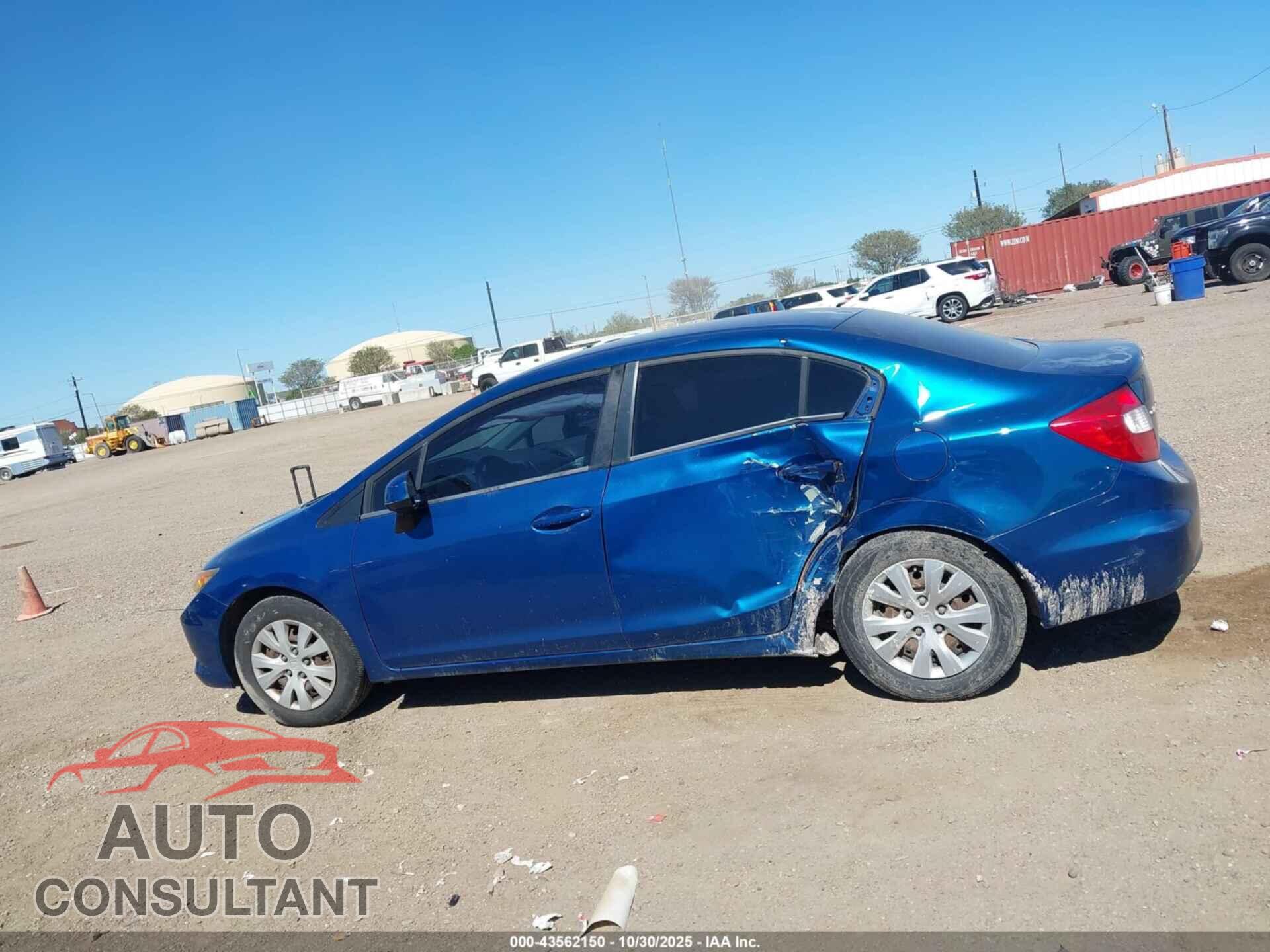 HONDA CIVIC 2012 - 2HGFB2F52CH512041