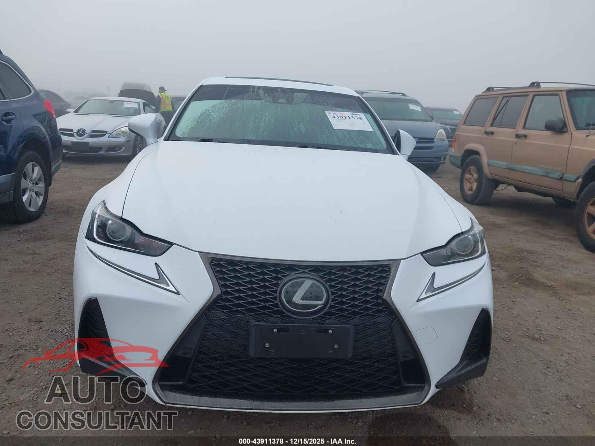 LEXUS IS 350 2018 - JTHBZ1D20J5032207