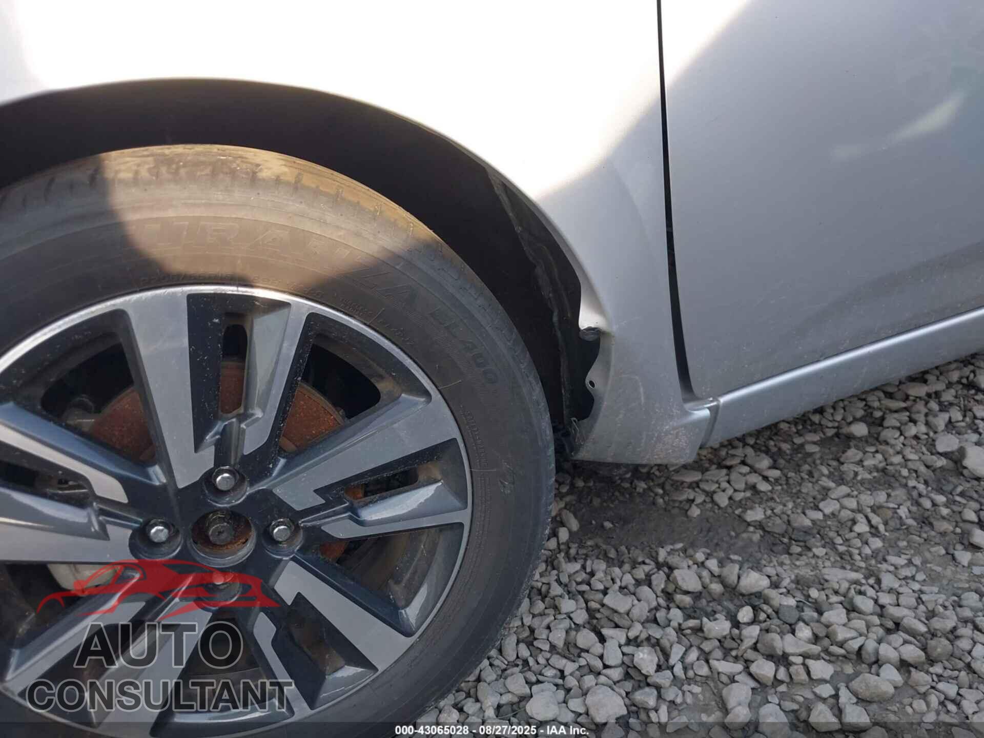 NISSAN VERSA 2024 - 3N1CN8DV3RL861663