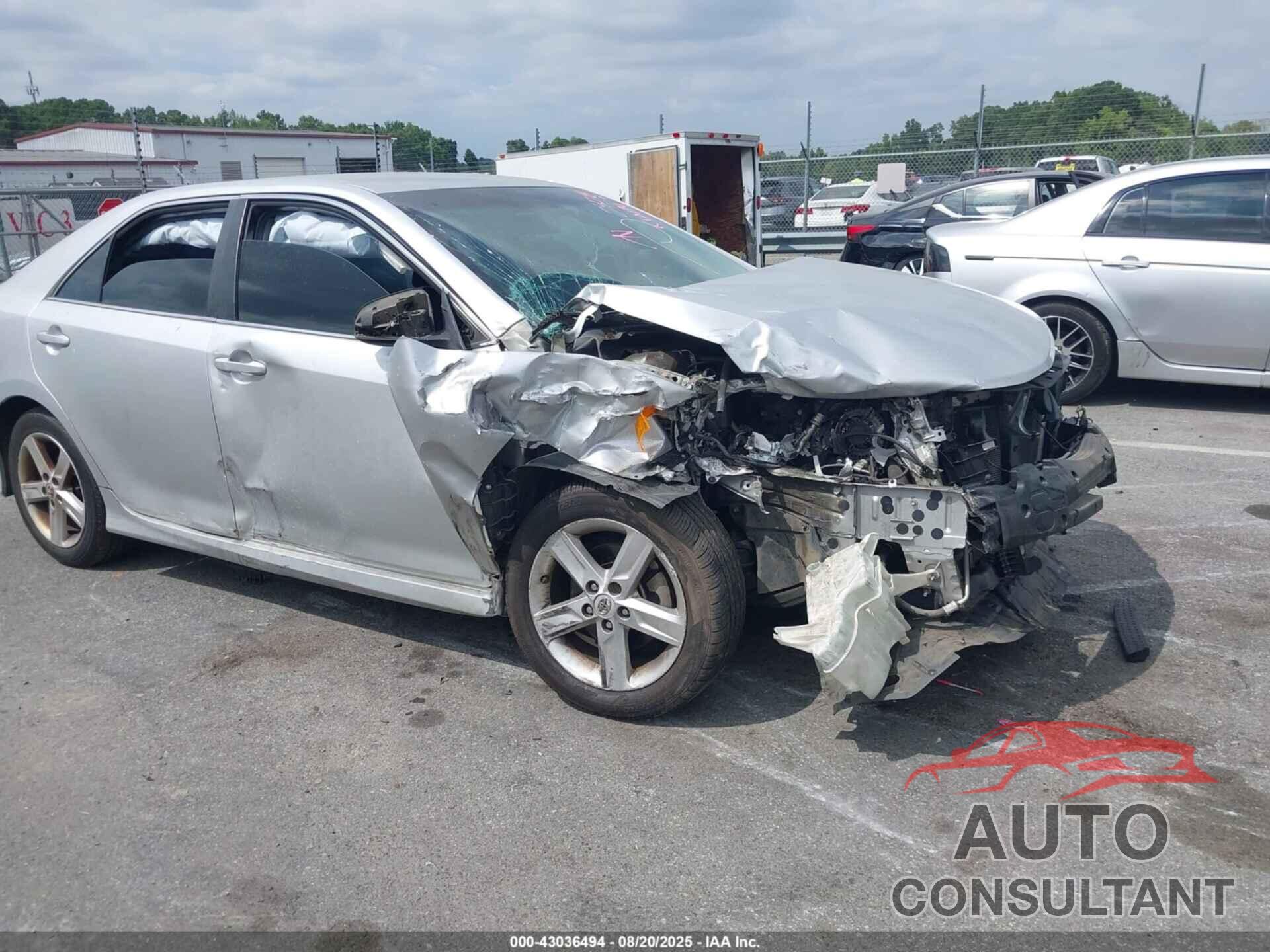TOYOTA CAMRY 2014 - 4T1BF1FK6EU380978