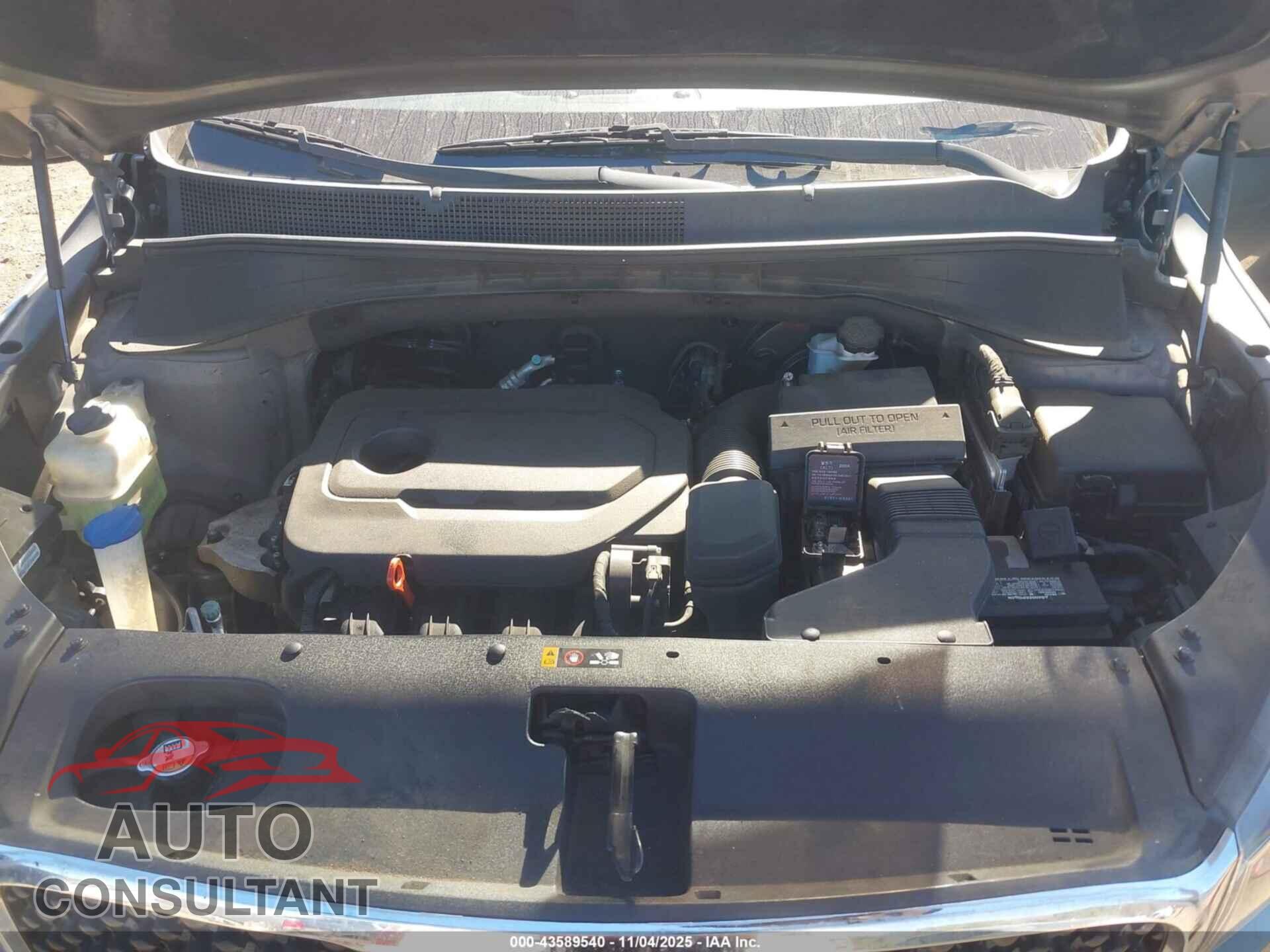 KIA SORENTO 2017 - 5XYPG4A32HG264742
