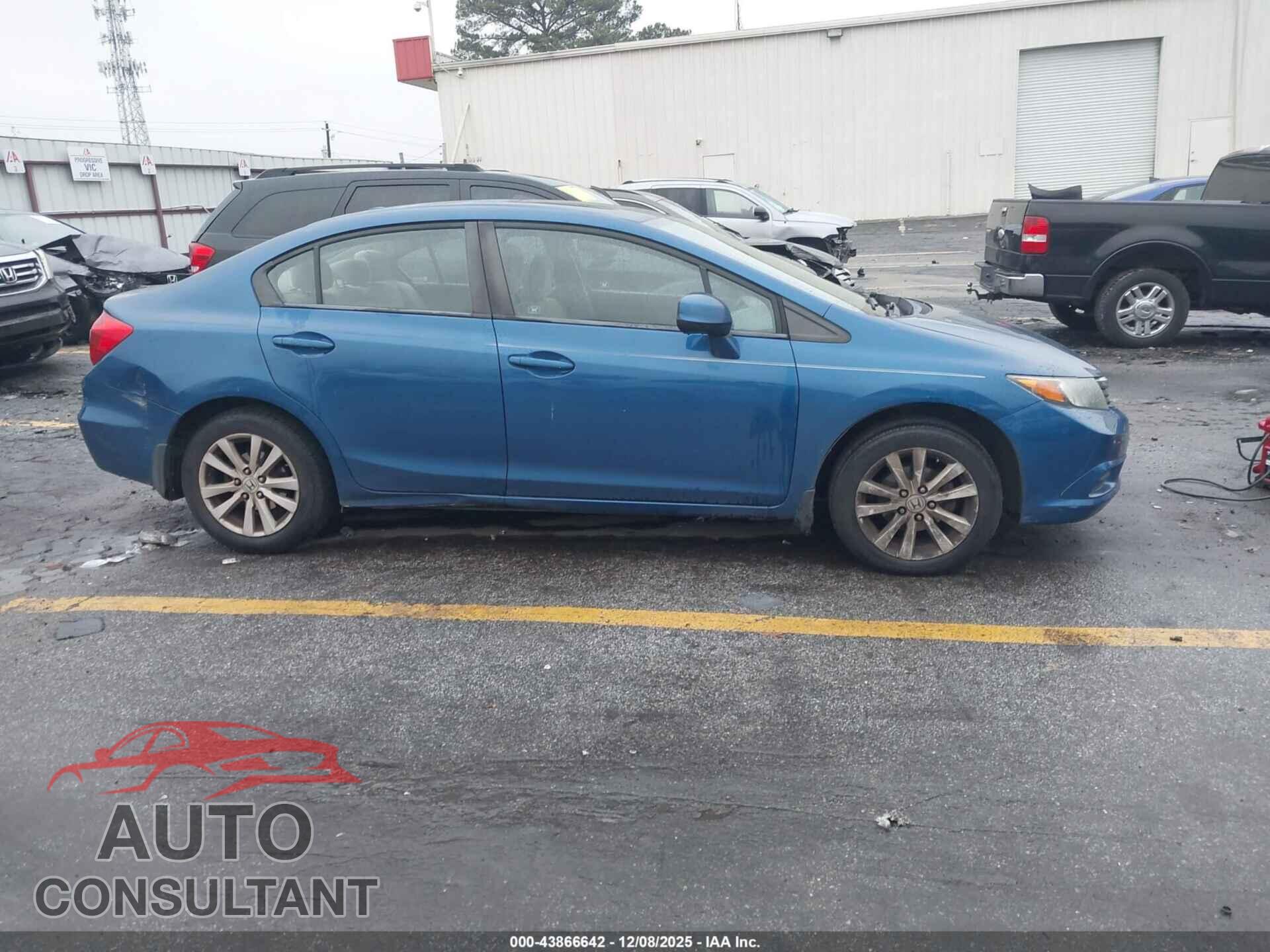 HONDA CIVIC 2012 - 19XFB2F83CE058659