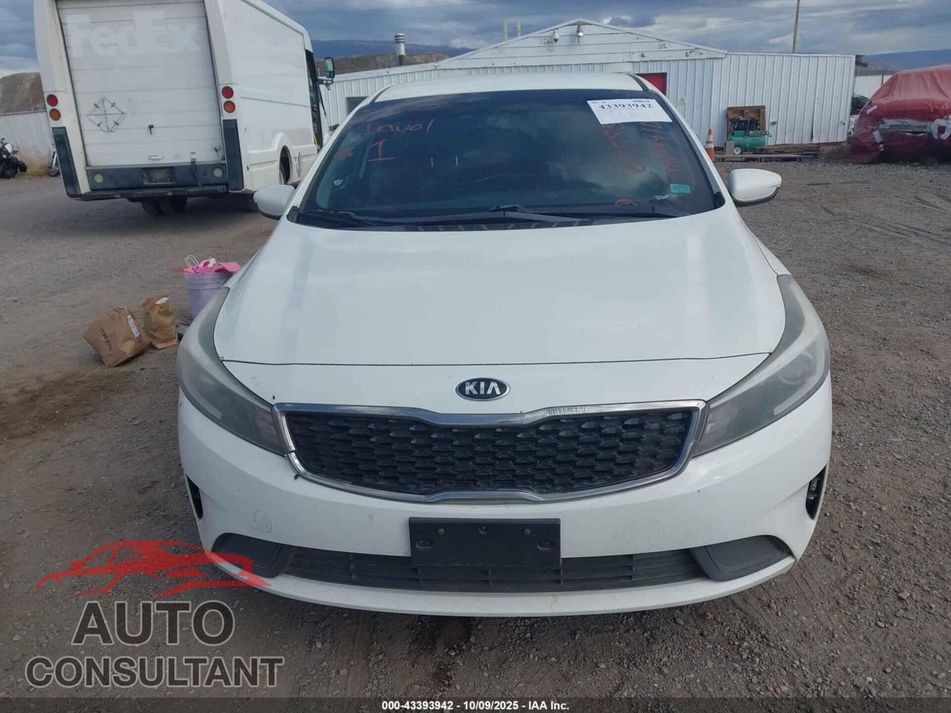 KIA FORTE 2017 - 3KPFK4A72HE035536