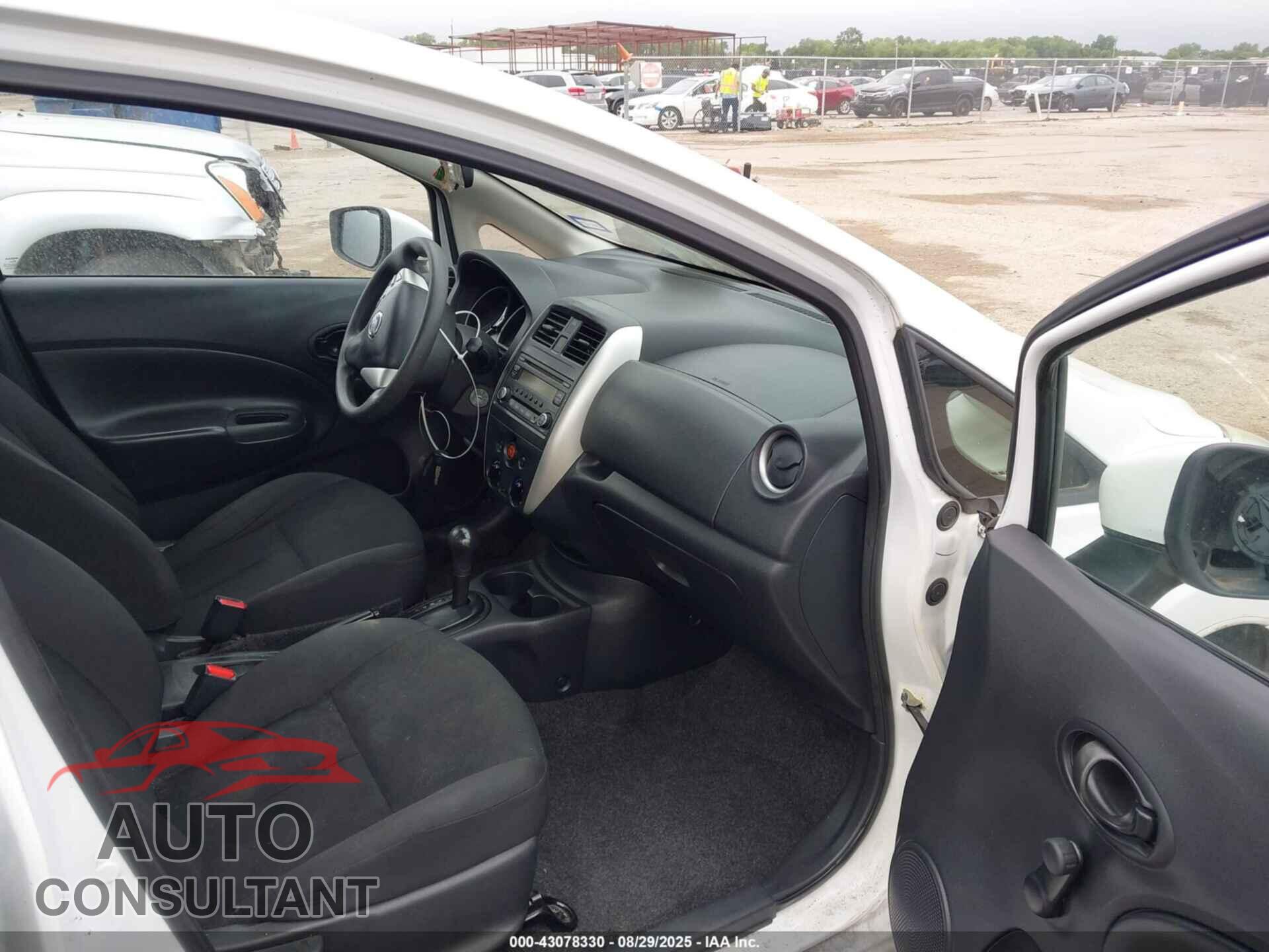 NISSAN VERSA NOTE 2016 - 3N1CE2CP1GL392988