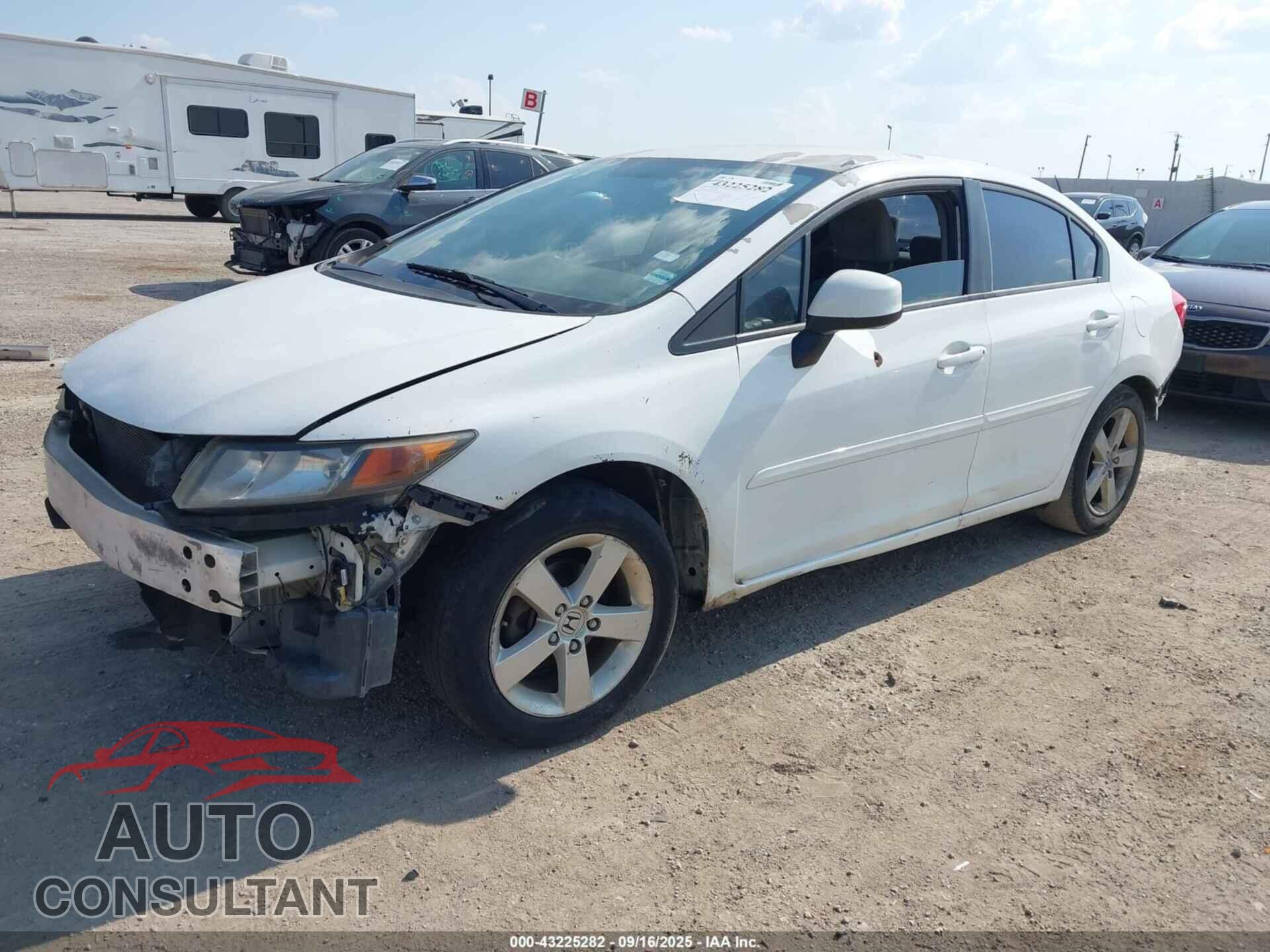 HONDA CIVIC 2012 - 19XFB2F58CE070506