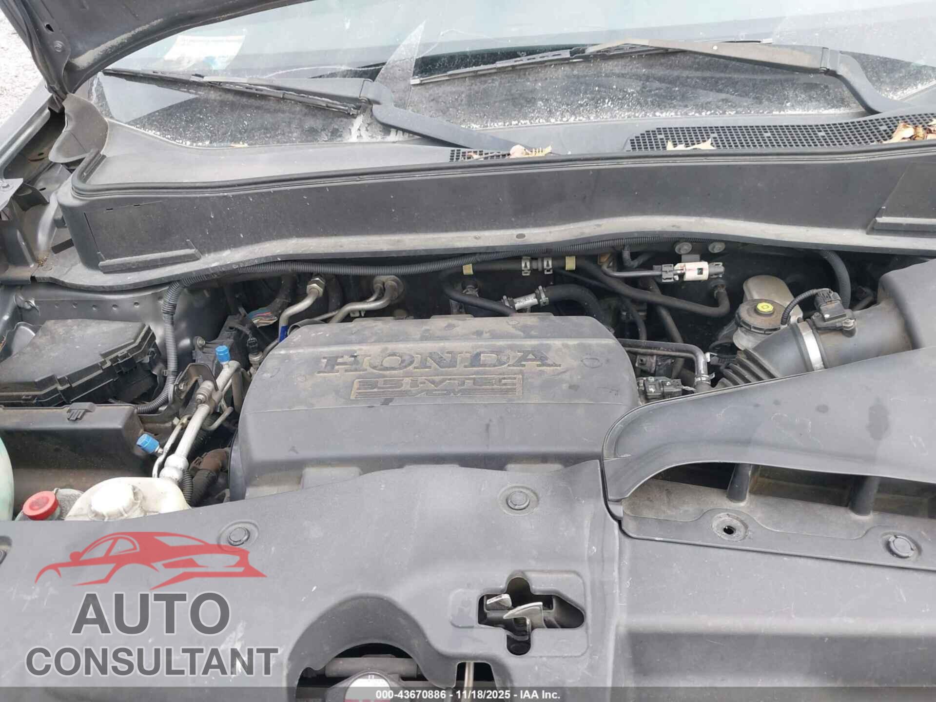 HONDA PILOT 2011 - 5FNYF4H97BB086195