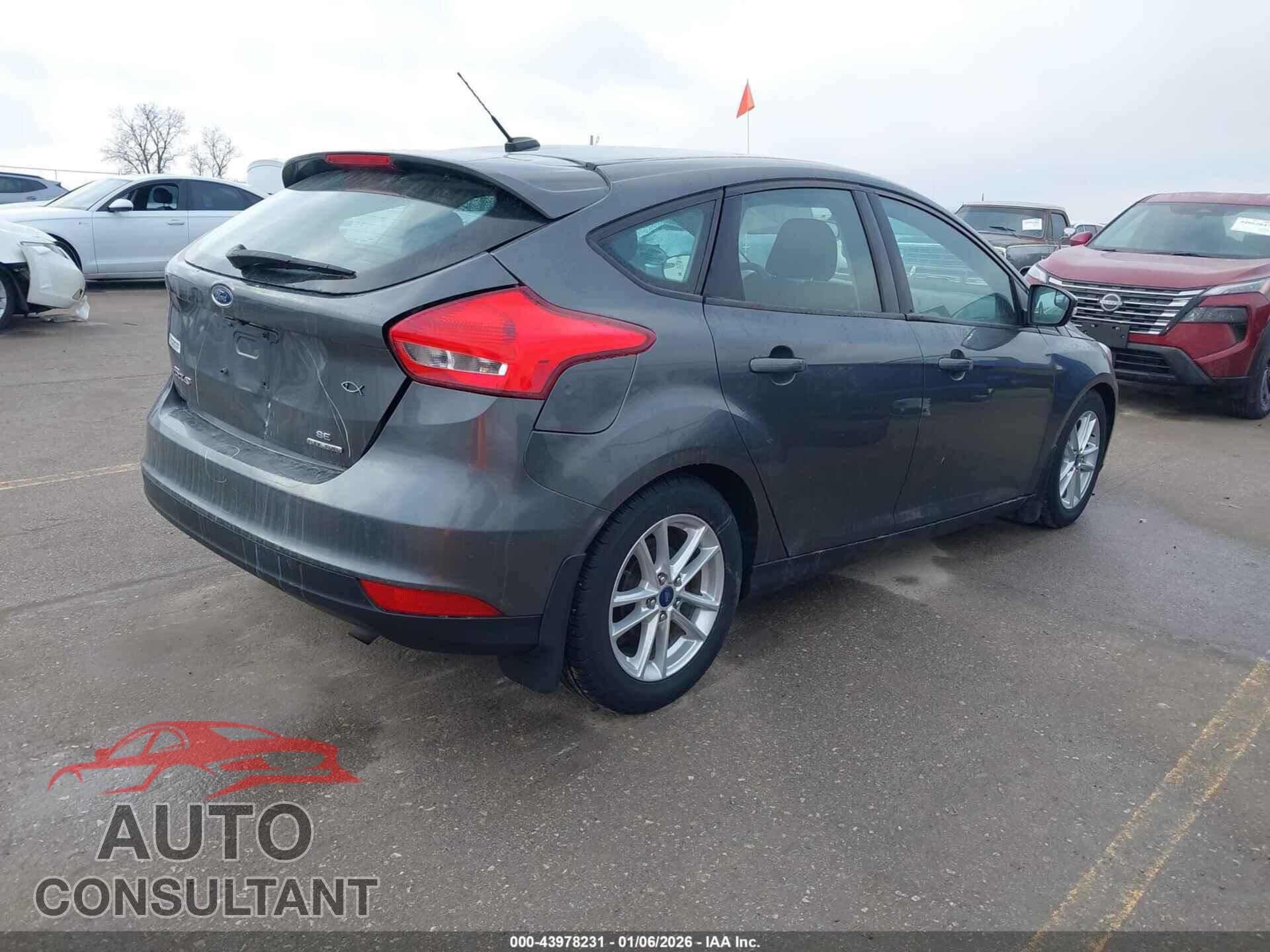 FORD FOCUS 2016 - 1FADP3K25GL239202