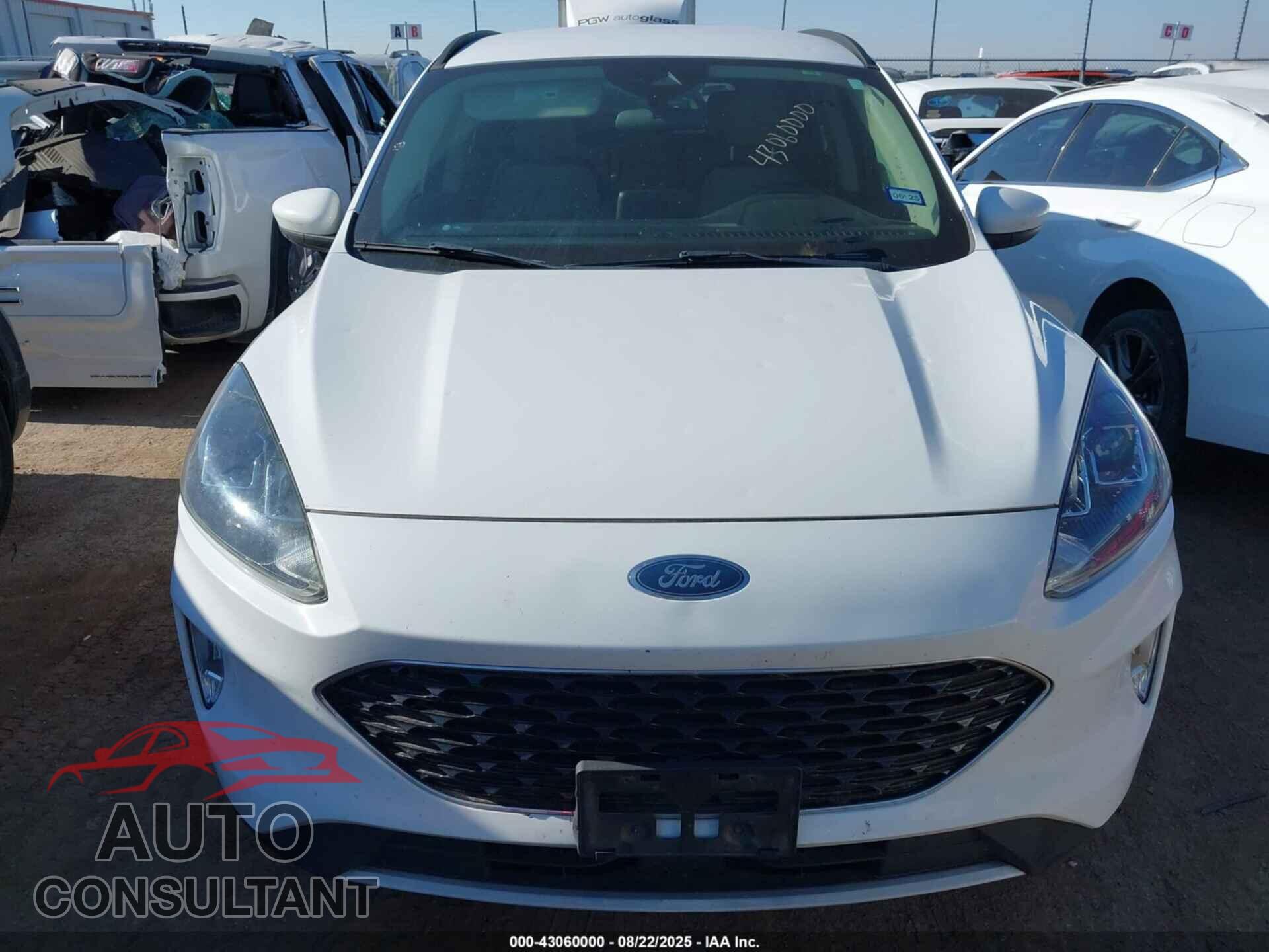 FORD ESCAPE 2020 - 1FMCU0H68LUA10147