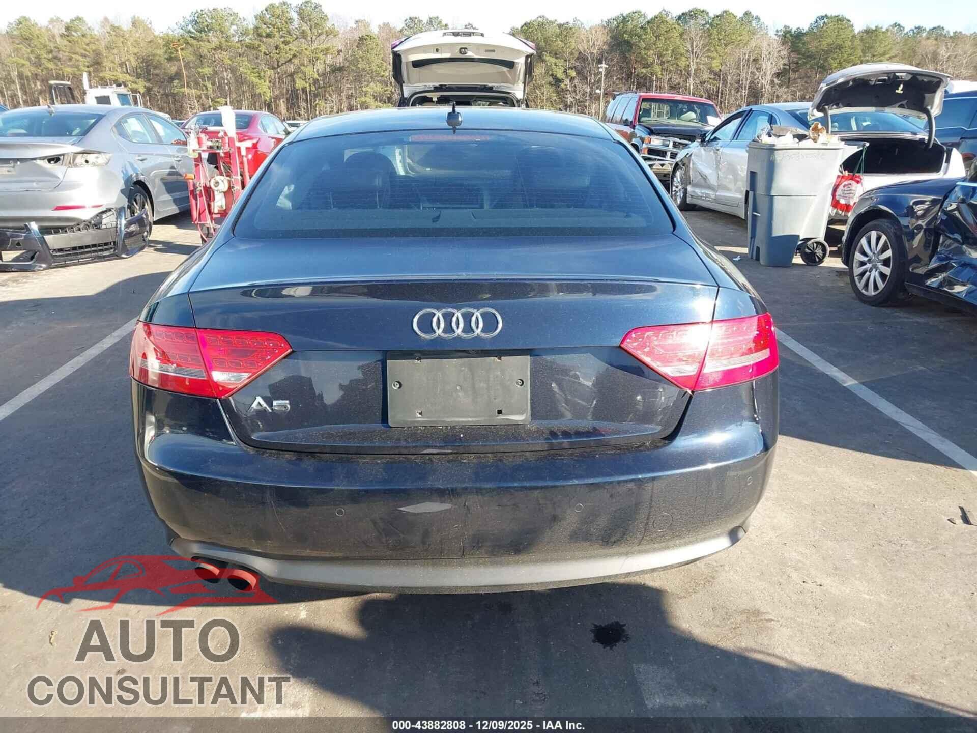 AUDI A5 2011 - WAULFAFR0BA036272