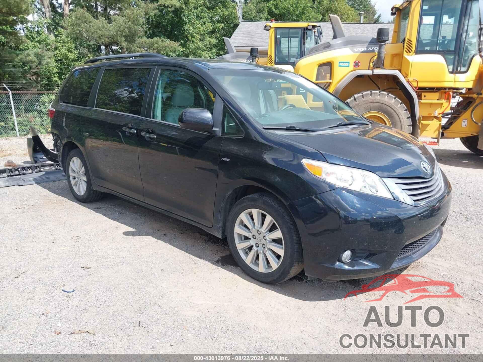 TOYOTA SIENNA 2017 - 5TDDZ3DC8HS182813