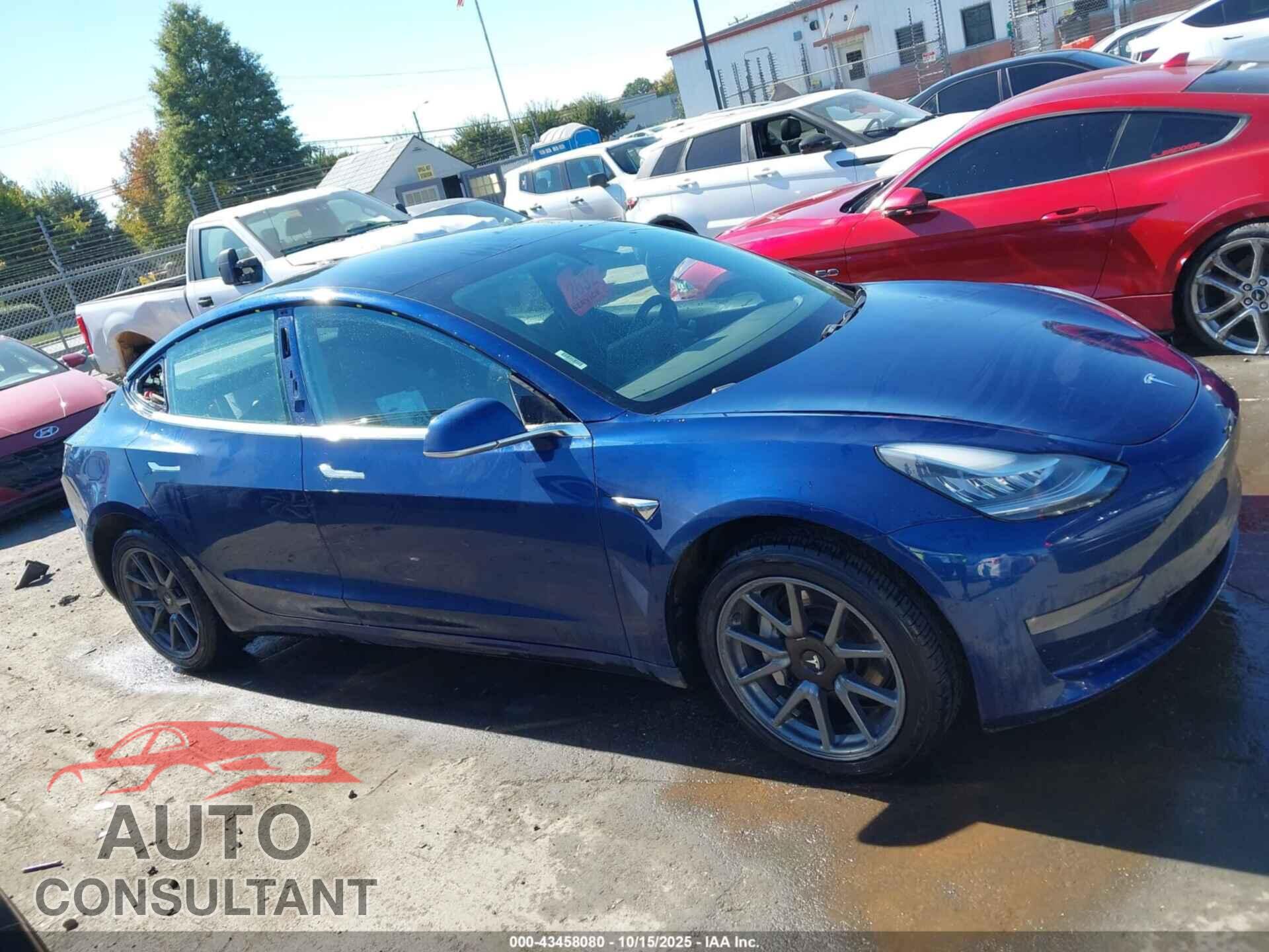 TESLA MODEL 3 2019 - 5YJ3E1EA9KF411696