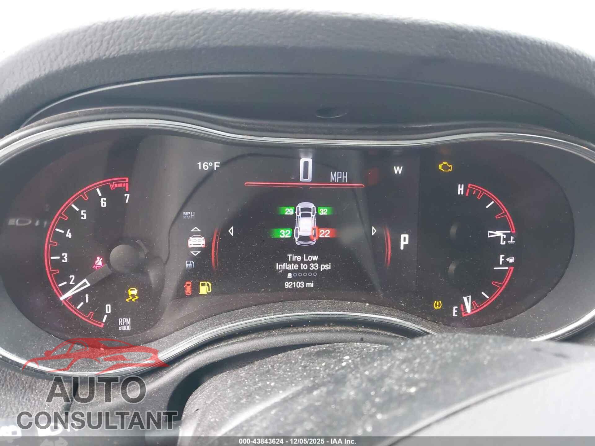 DODGE DURANGO 2015 - 1C4RDJAG3FC917082