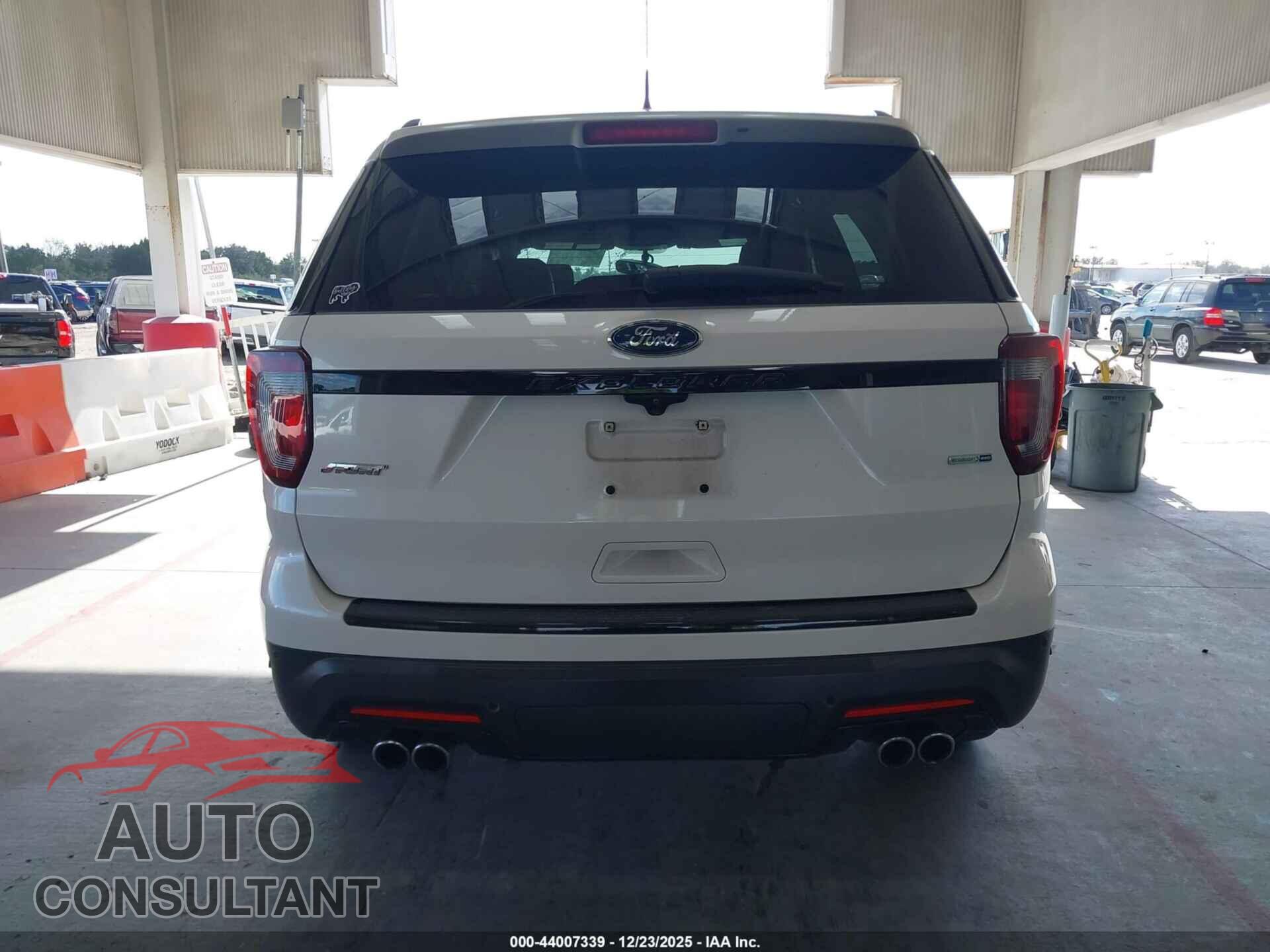 FORD EXPLORER 2018 - 1FM5K8GT7JGB97526