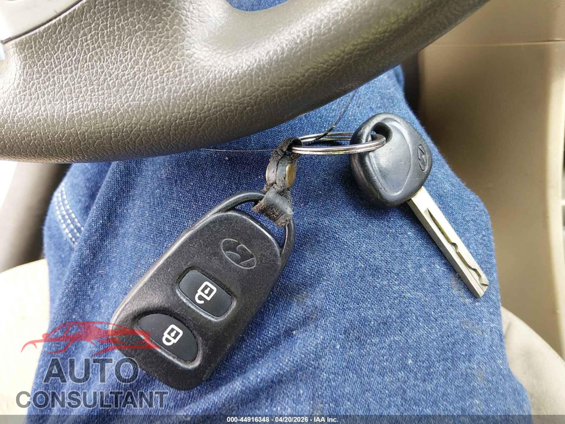 HYUNDAI ACCENT 2014 - KMHCU4AE0EU608079