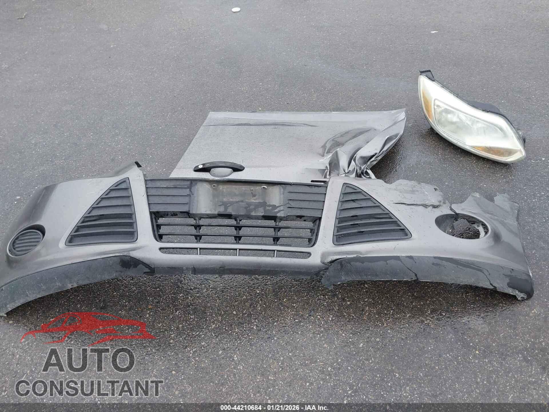 FORD FOCUS 2013 - 1FADP3E27DL271446