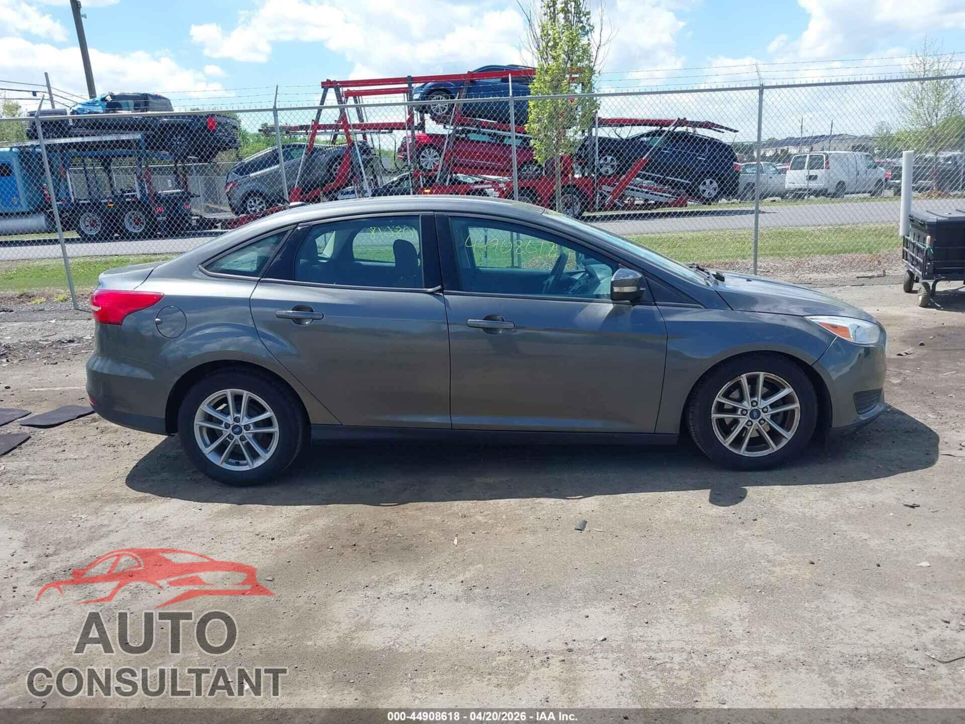 FORD FOCUS 2016 - 1FADP3F21GL273339