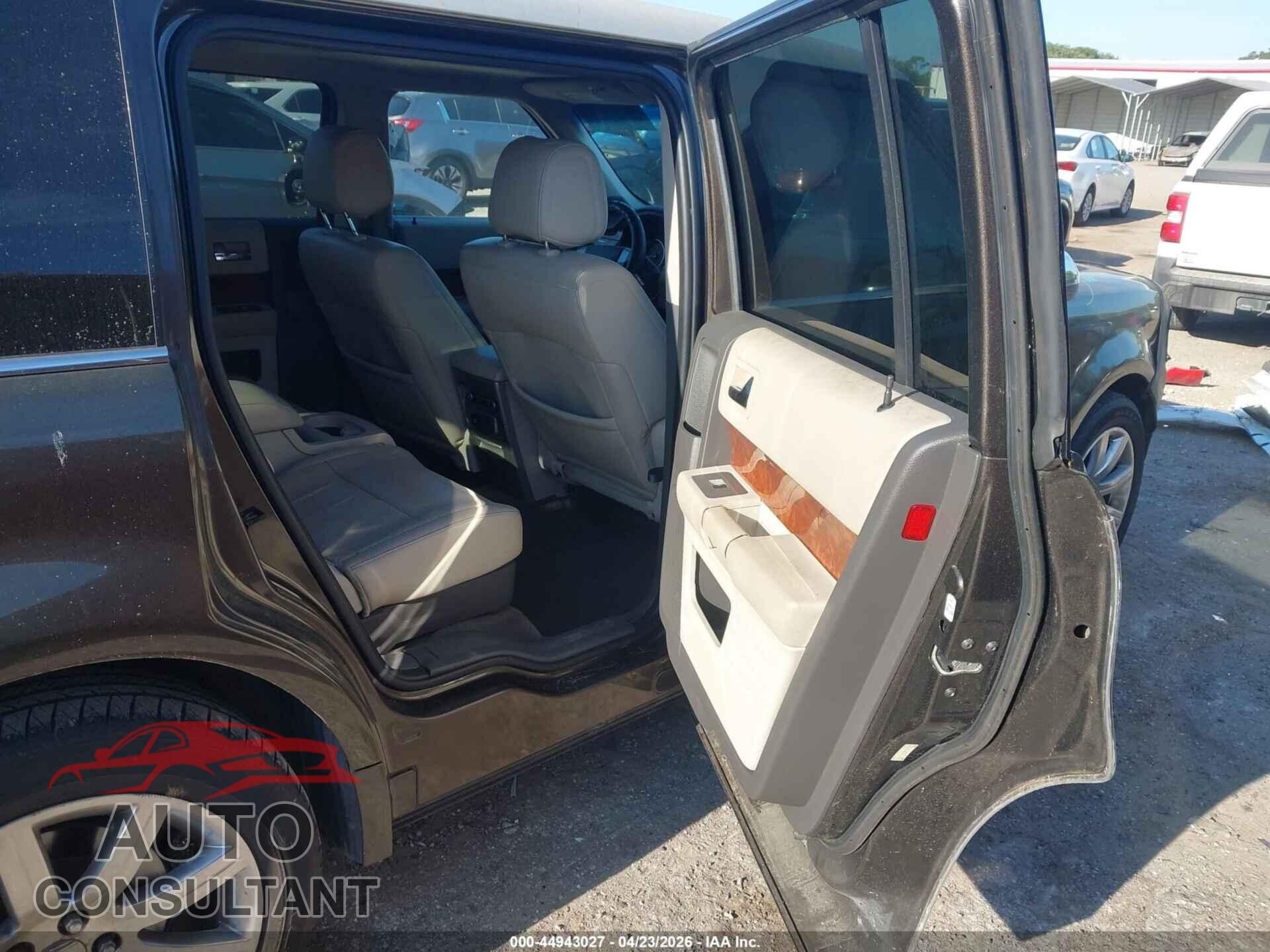 FORD FLEX 2011 - 2FMGK5DC0BBD10771