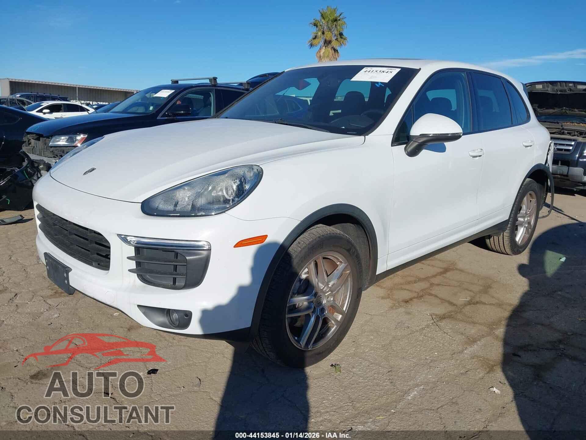 PORSCHE CAYENNE 2016 - WP1AA2A22GLA08217
