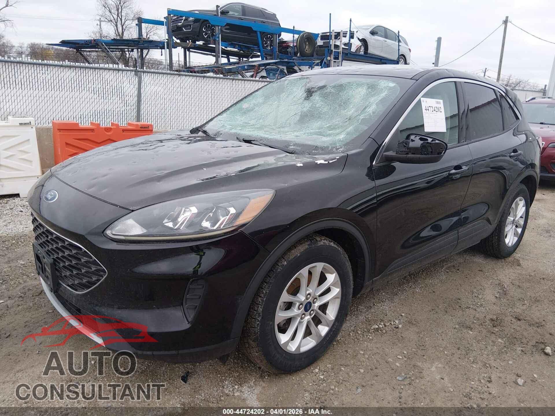 FORD ESCAPE 2020 - 1FMCU0G63LUA49486