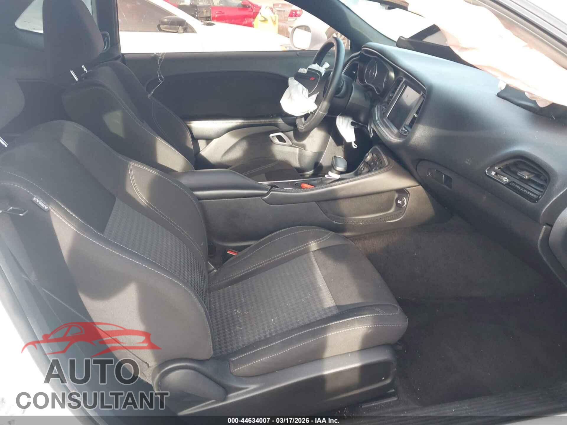 DODGE CHALLENGER 2015 - 2C3CDZAG7FH775180