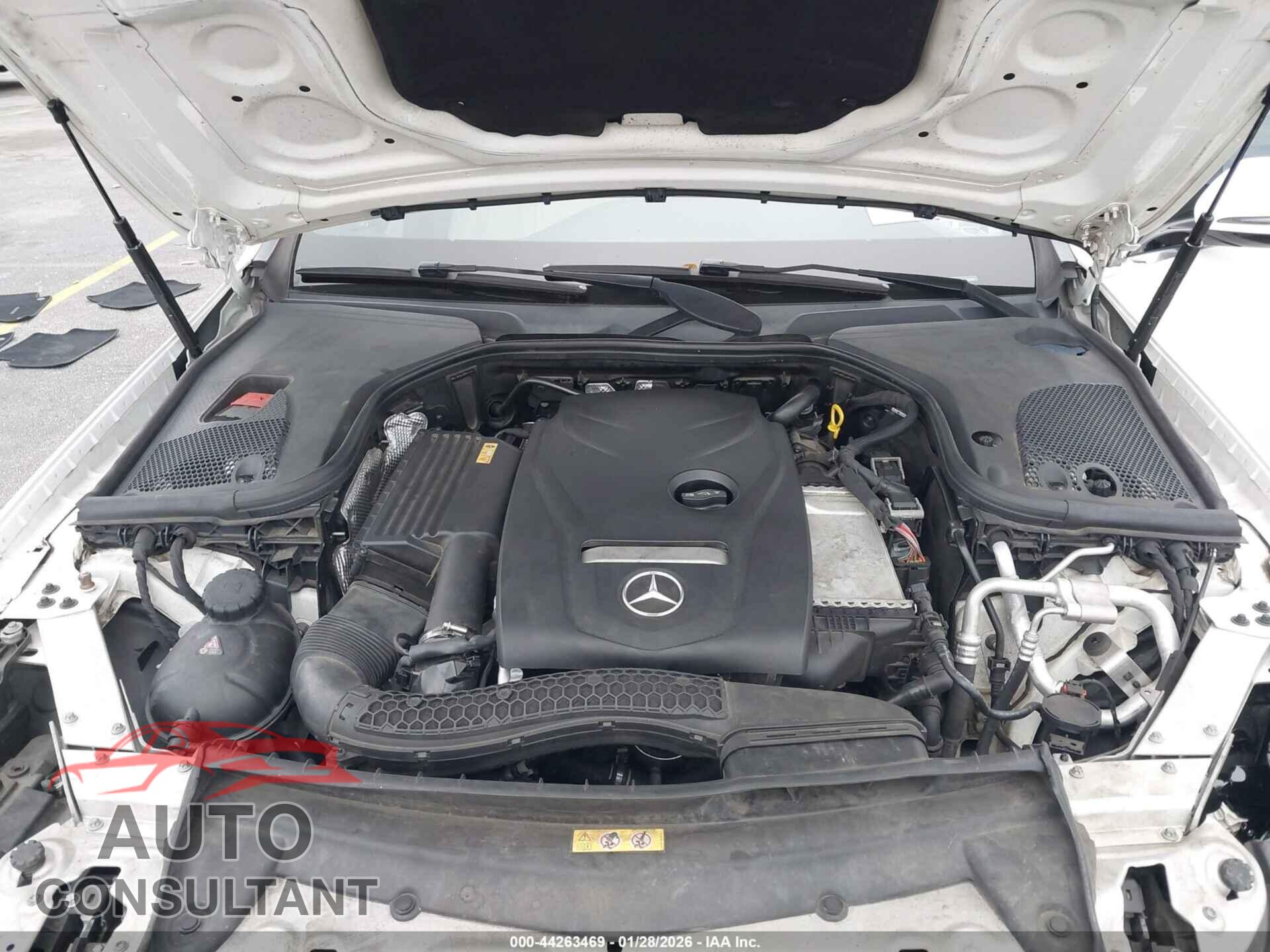 MERCEDES-BENZ E 300 2017 - WDDZF4JB6HA042701