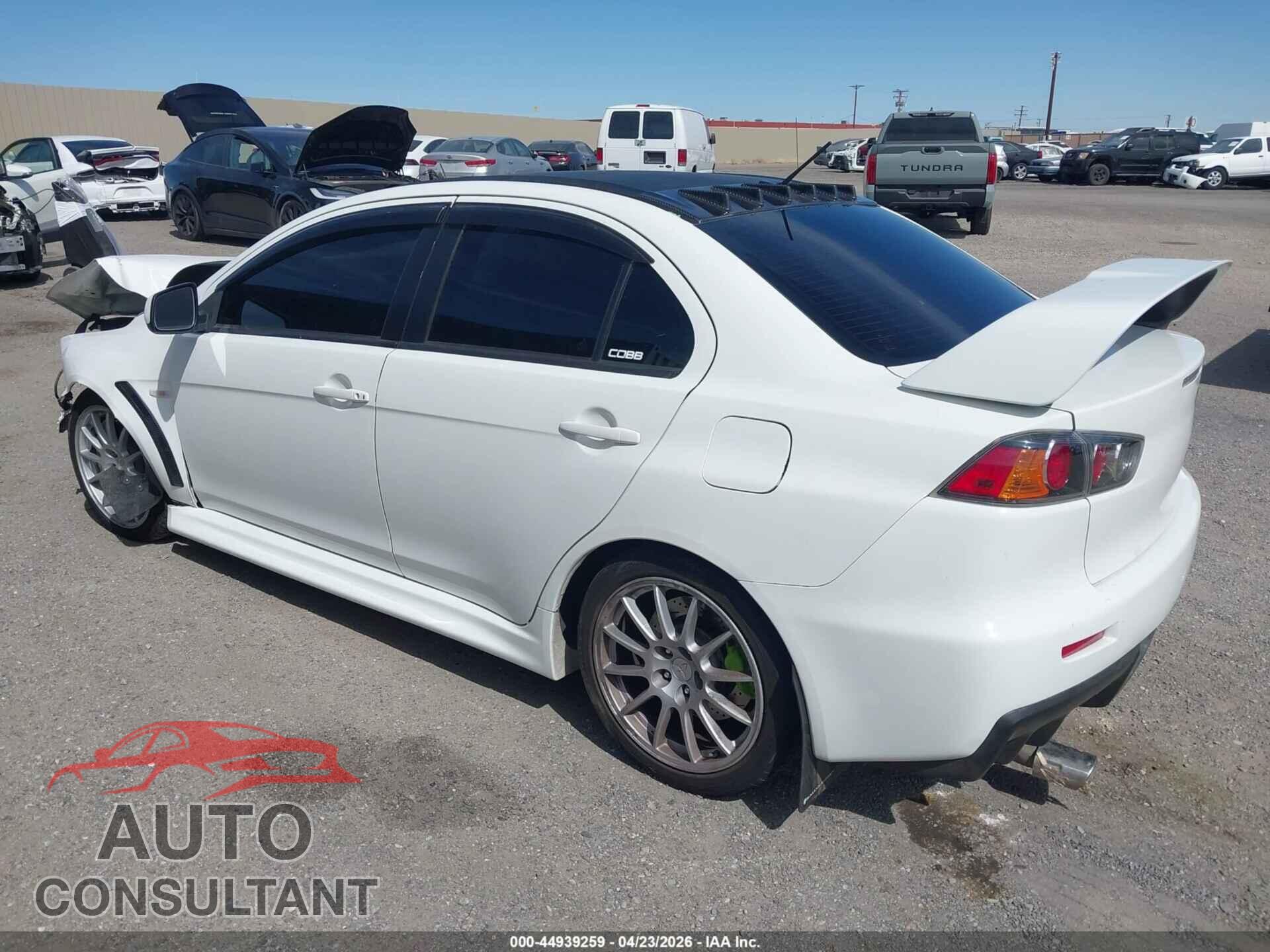 MITSUBISHI LANCER EVOLUTION 2011 - JA32W8FV8BU046887