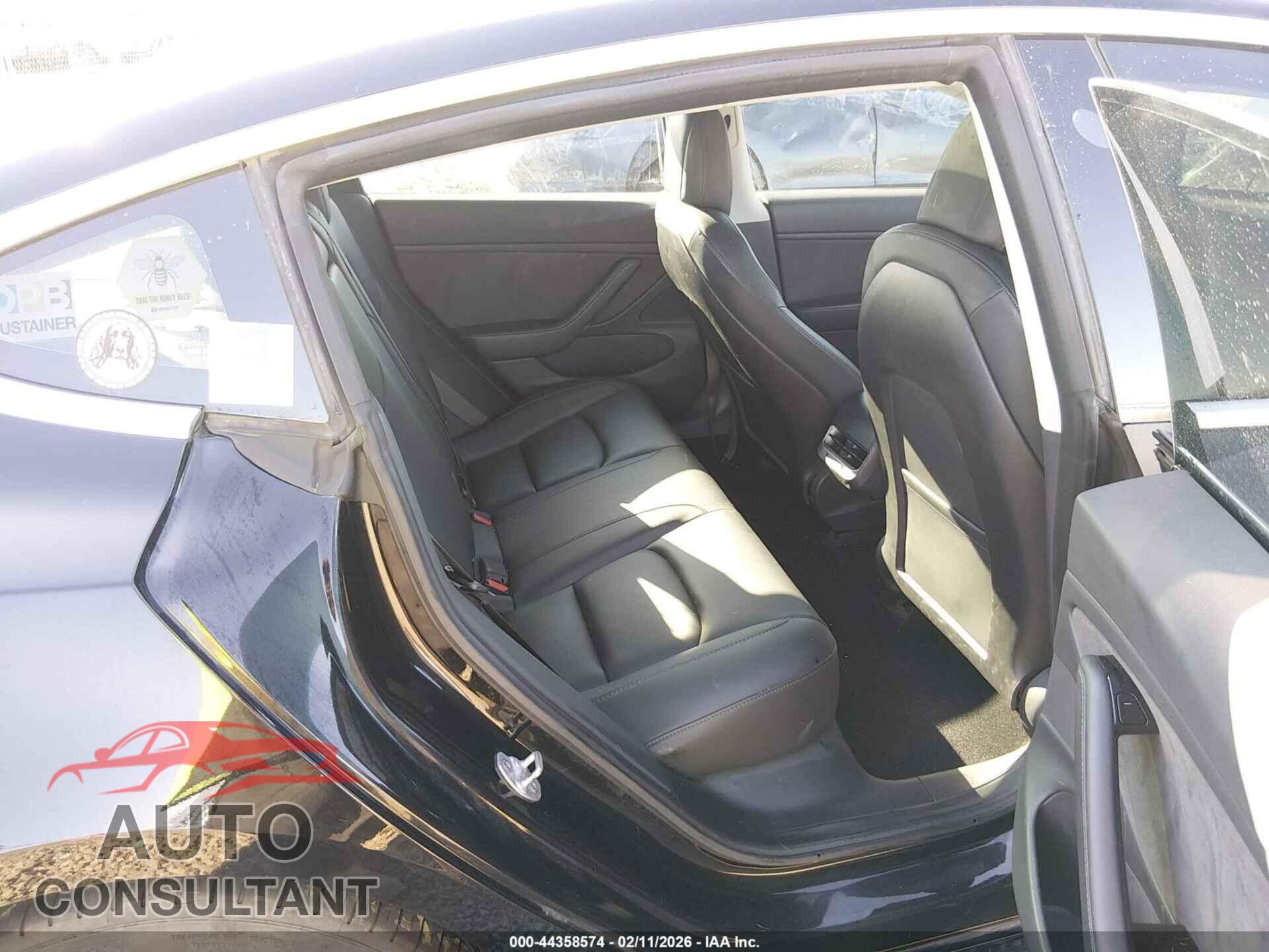 TESLA MODEL 3 2018 - 5YJ3E1EA9JF098518