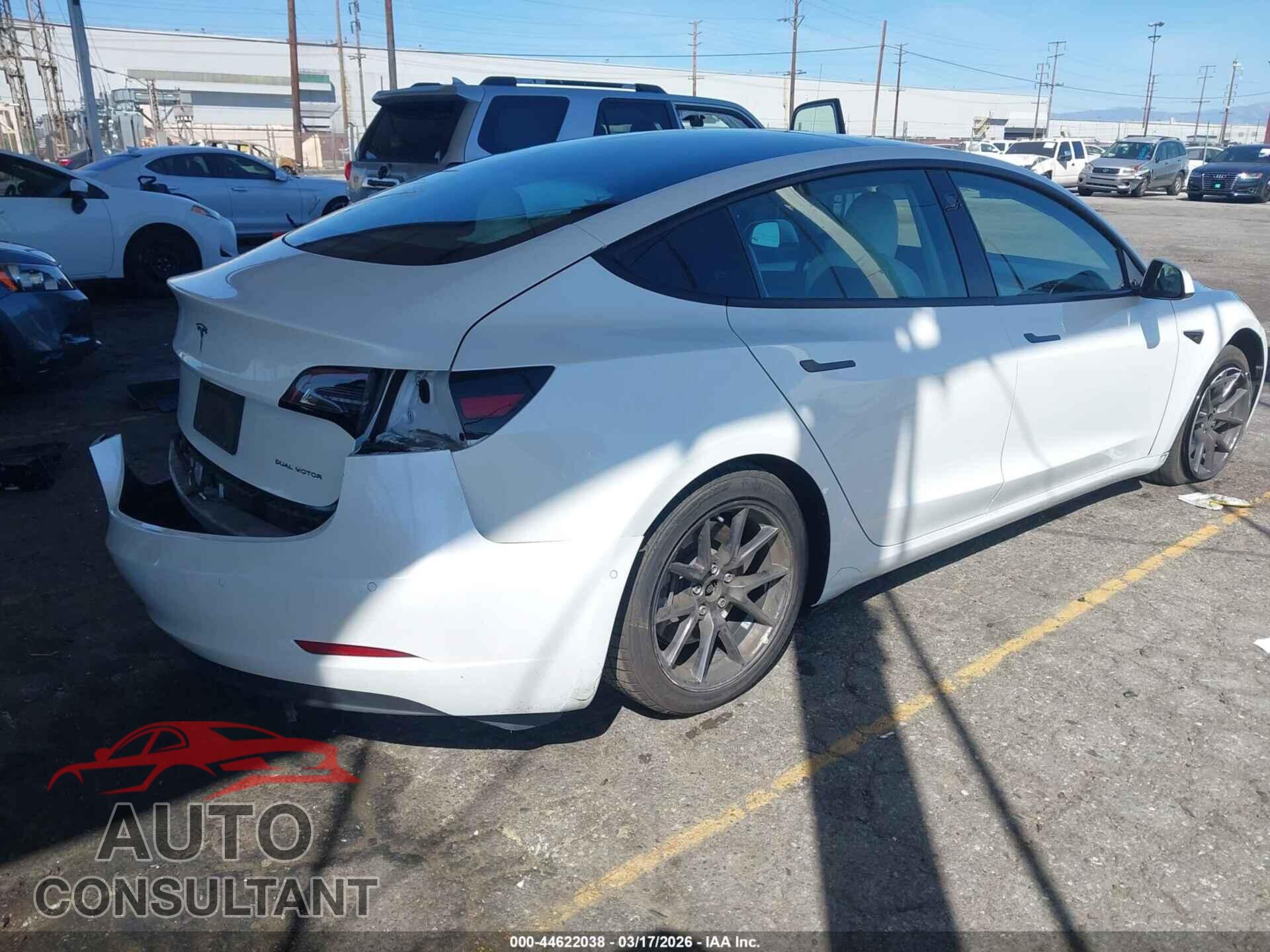 TESLA MODEL 3 2021 - 5YJ3E1EB7MF999741