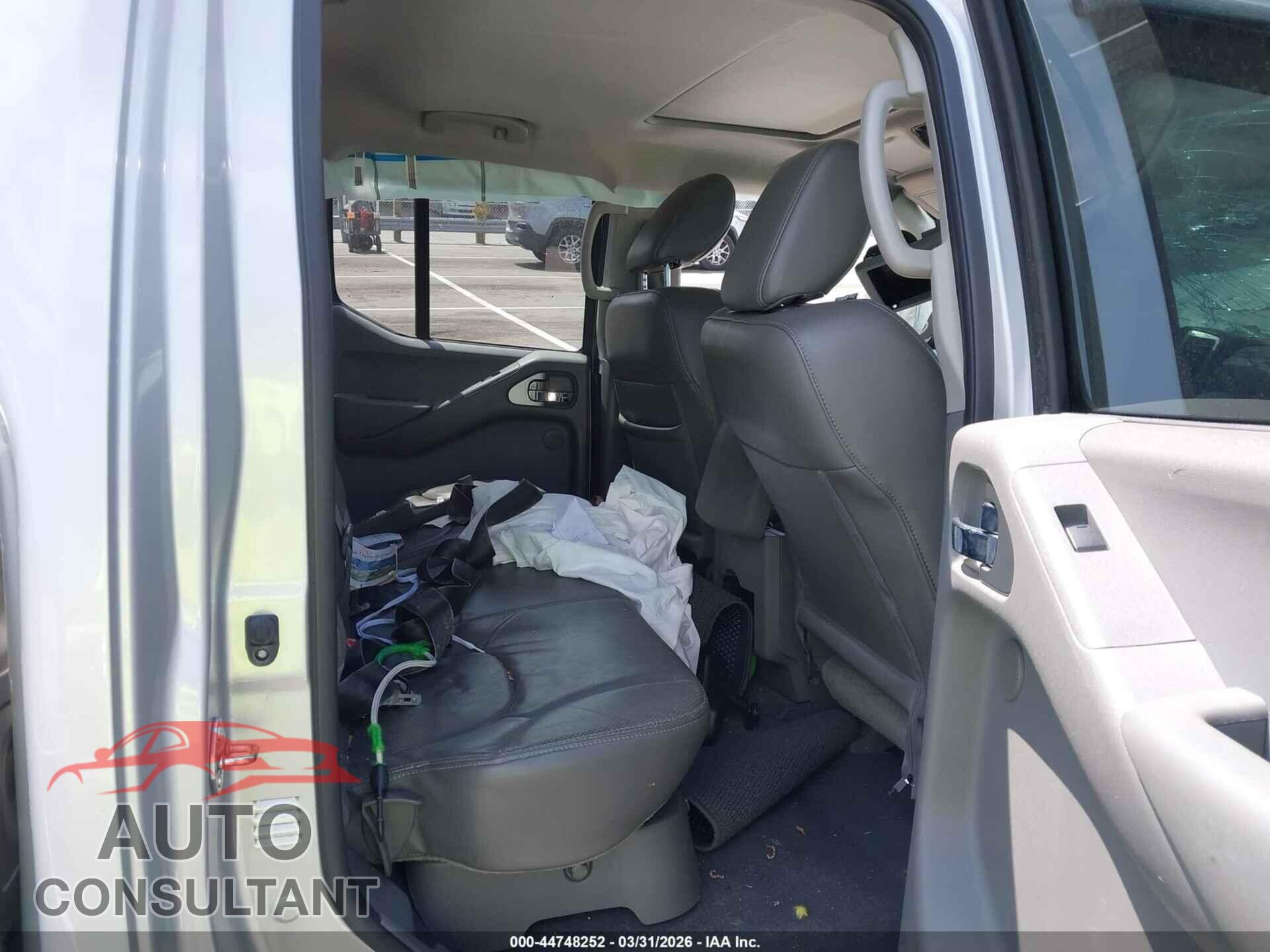 NISSAN FRONTIER 2019 - 1N6AD0ER6KN741403