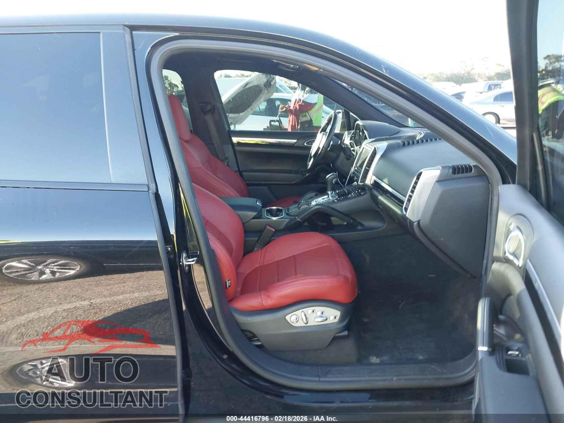 PORSCHE CAYENNE 2013 - WP1AA2A29DLA10350