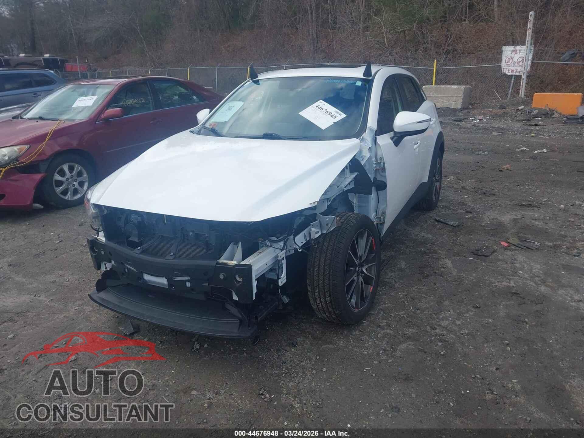 MAZDA CX-3 2017 - JM1DKFC76H0155641