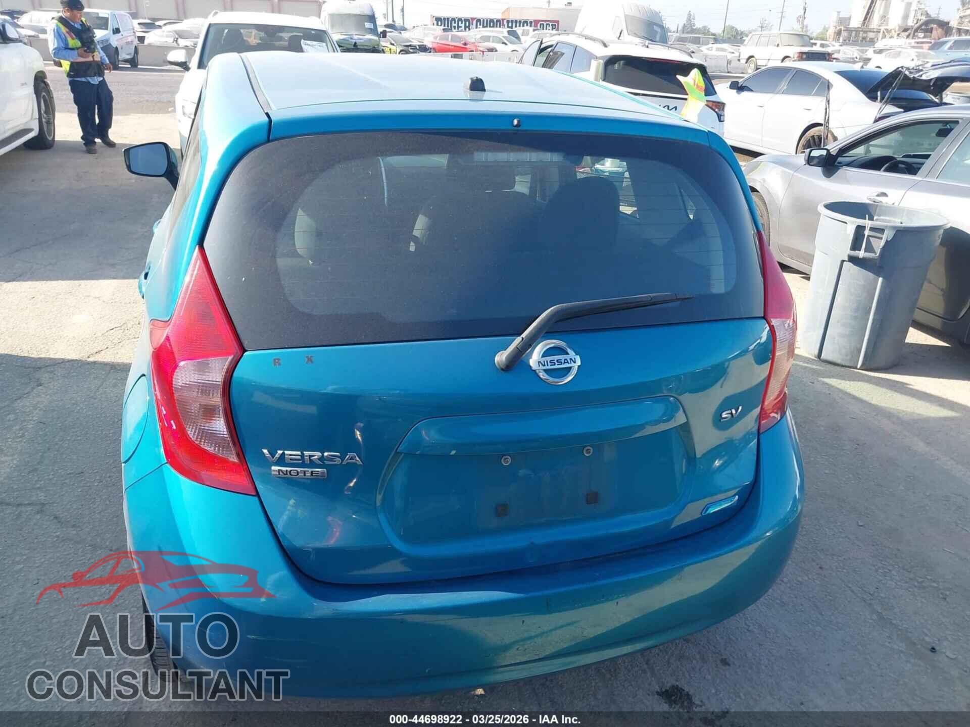 NISSAN VERSA NOTE 2015 - 3N1CE2CP3FL441865