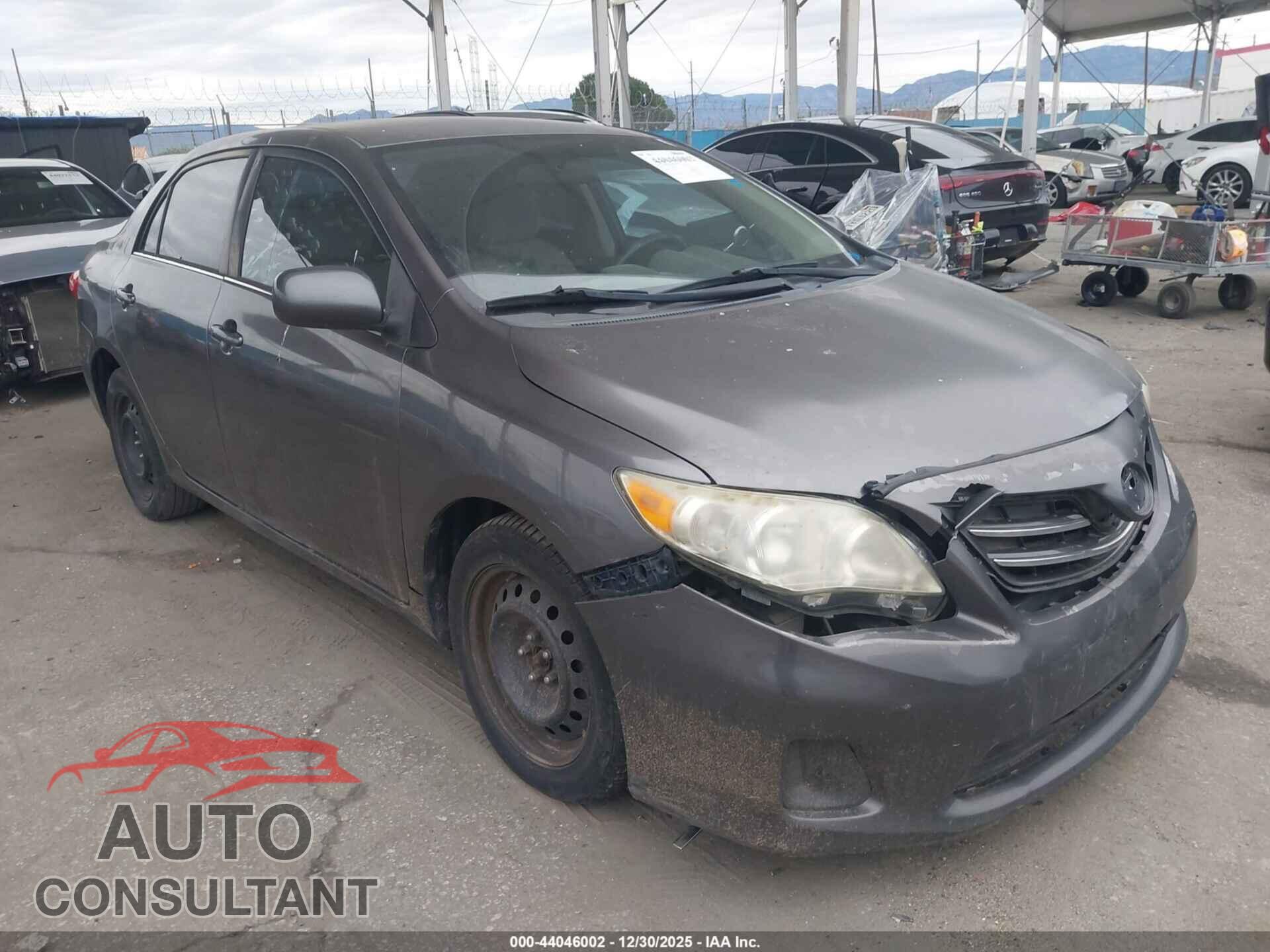TOYOTA COROLLA 2013 - 5YFBU4EEXDP074935