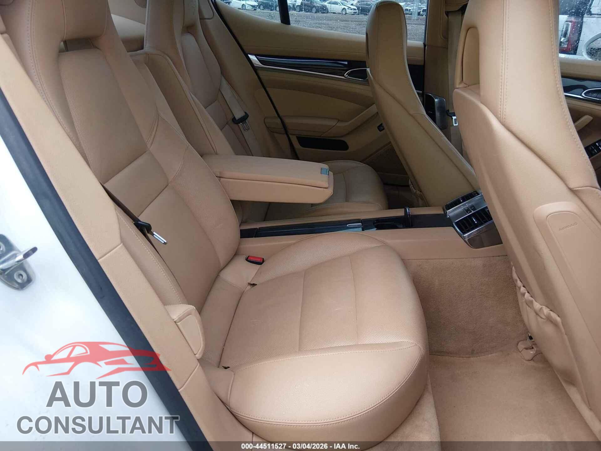 PORSCHE PANAMERA 2013 - WP0AA2A72DL017475