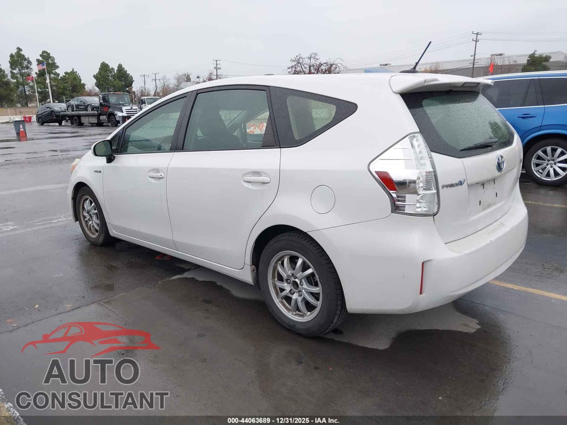 TOYOTA PRIUS V 2014 - JTDZN3EU3E3310557