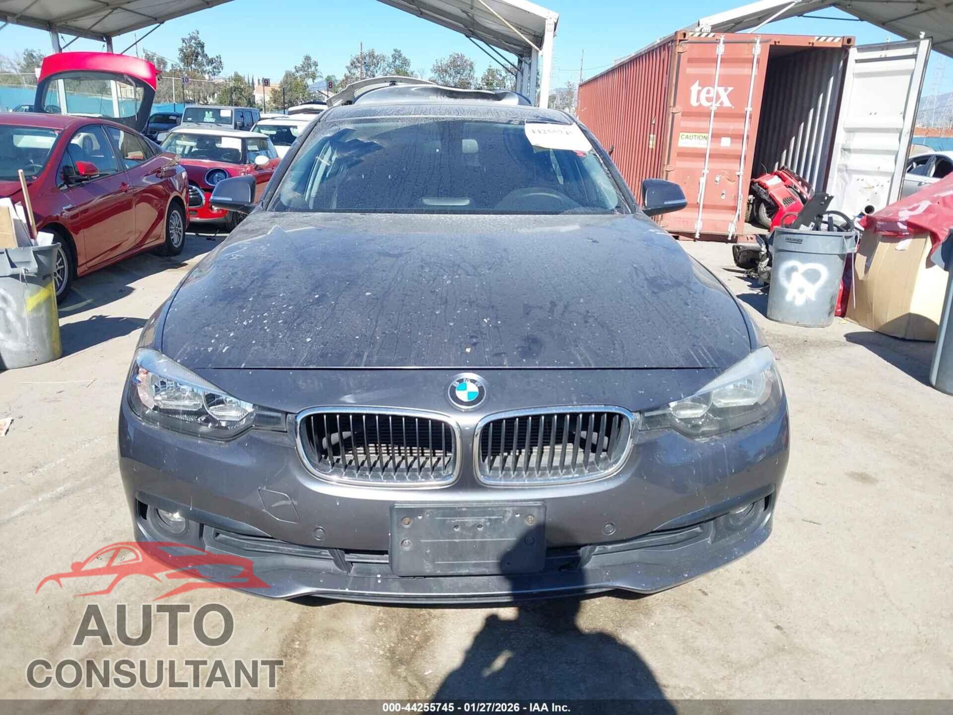 BMW 320I 2016 - WBA8E1G51GNT37220