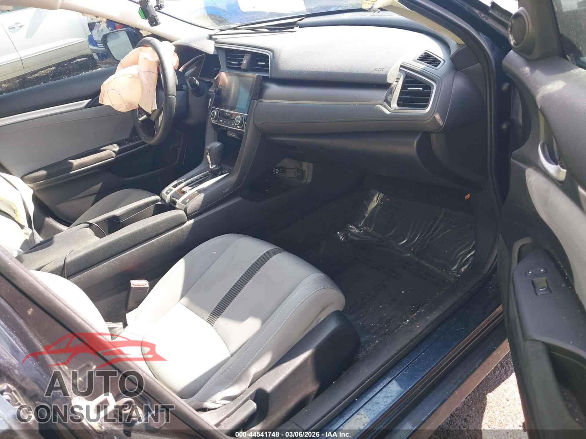HONDA CIVIC 2017 - 19XFC2F76HE213913