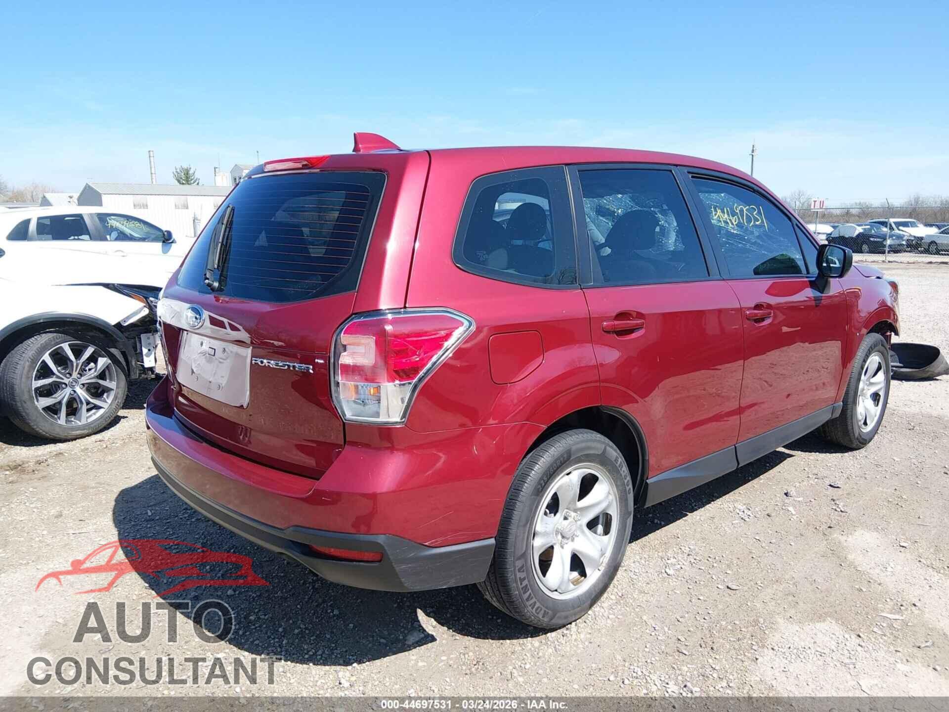 SUBARU FORESTER 2018 - JF2SJAAC2JH582157